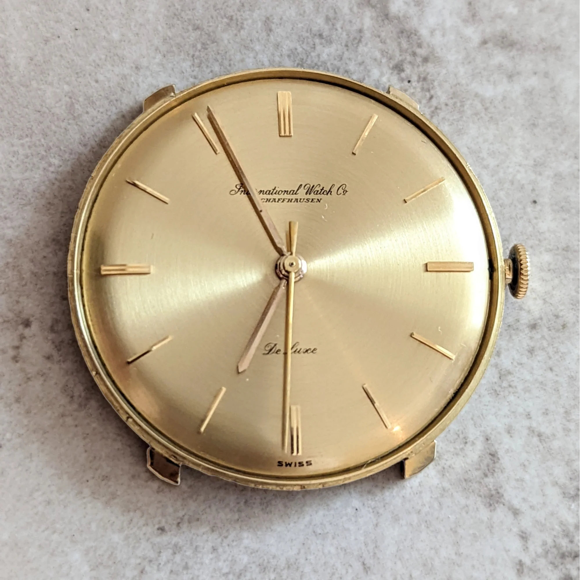 18K Solid Gold IWC De Luxe Wristwatch Swiss Made Cal. 401 - Image 6
