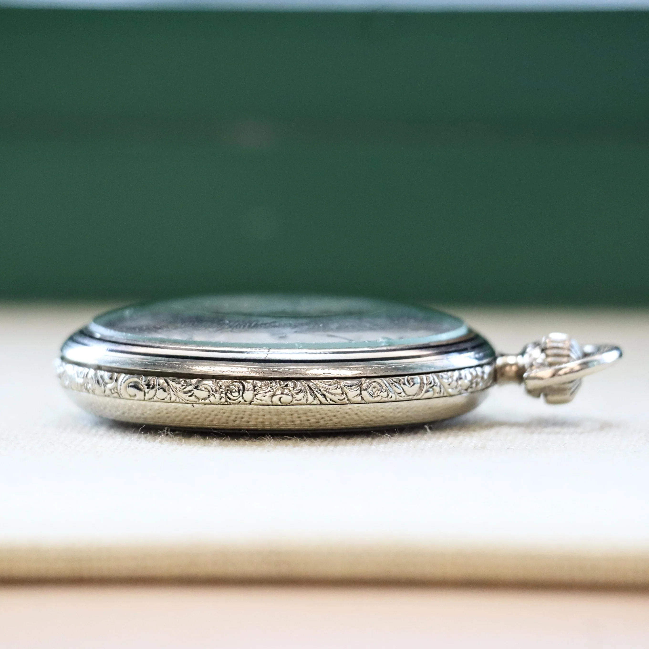 1904 WALTHAM Dress Pocket Watch Openface 12s Grade Riverside 19 Jewels Fancy Engraved Case - Image 10