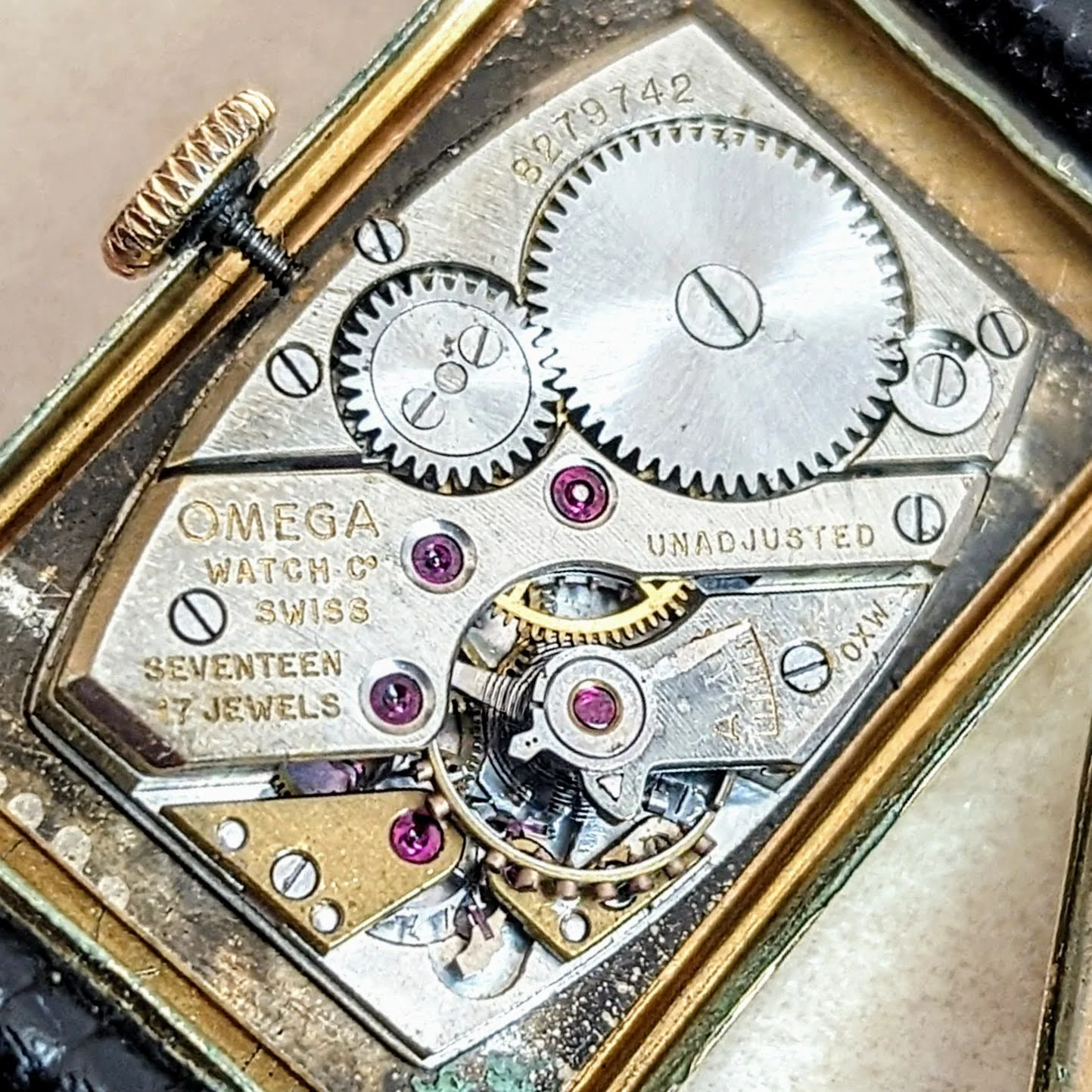 1934 OMEGA Jumbo Tank Watch Cal. T 17 14K Gold Filled Wristwatch - Image 13