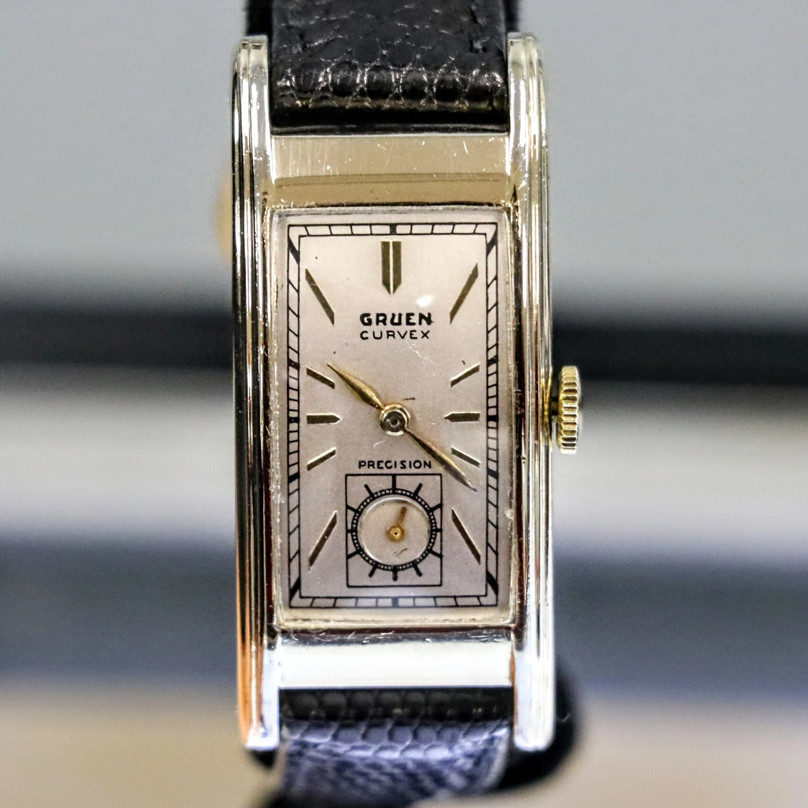 1935 GRUEN Curvex Precision Wristwatch 17 Jewels Cal. 311 Swiss Watch 14K GF - Image 3