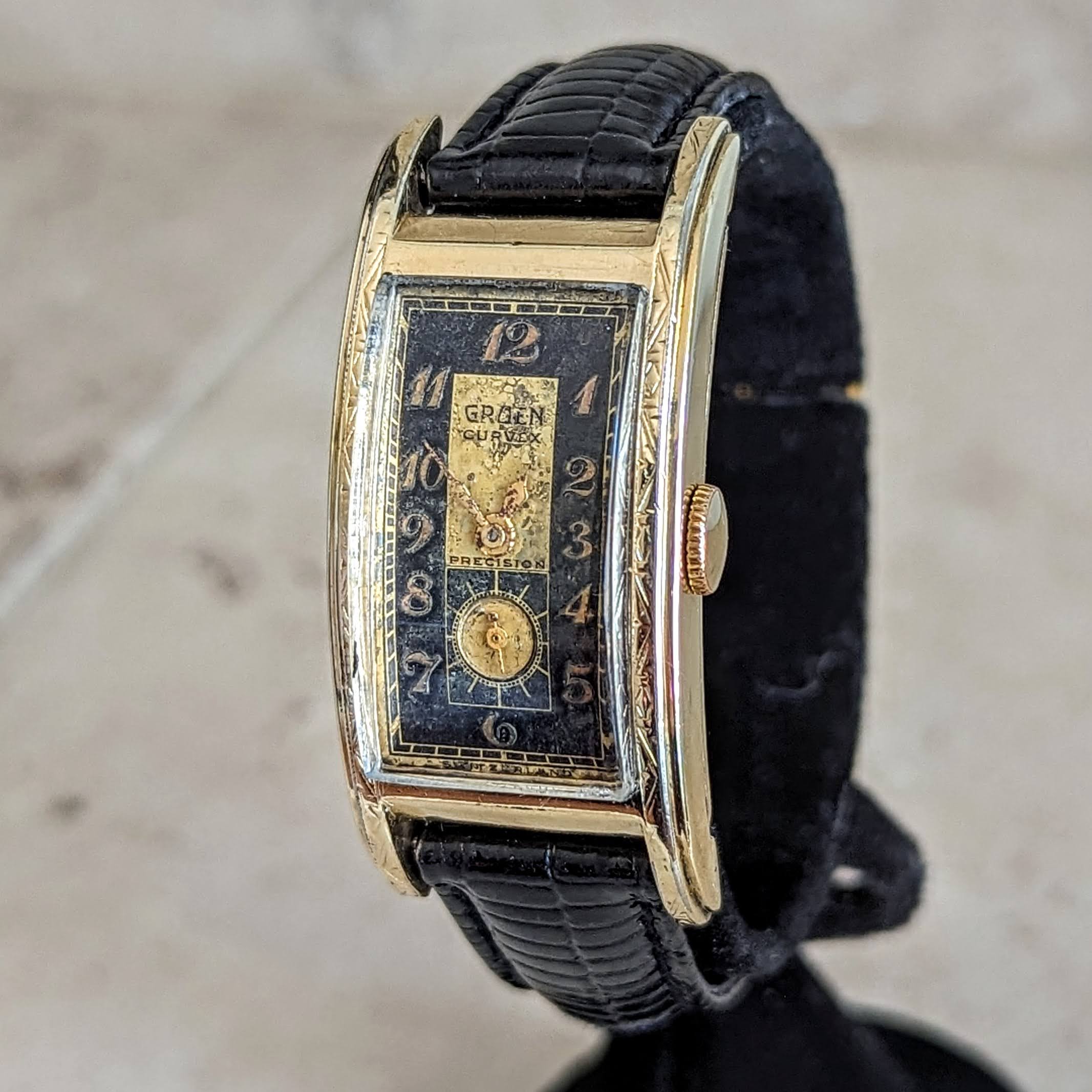 1937 GRUEN CURVEX Precision Watch 17 Jewels Cal. 330 Swiss Made Wristwatch - Image 3