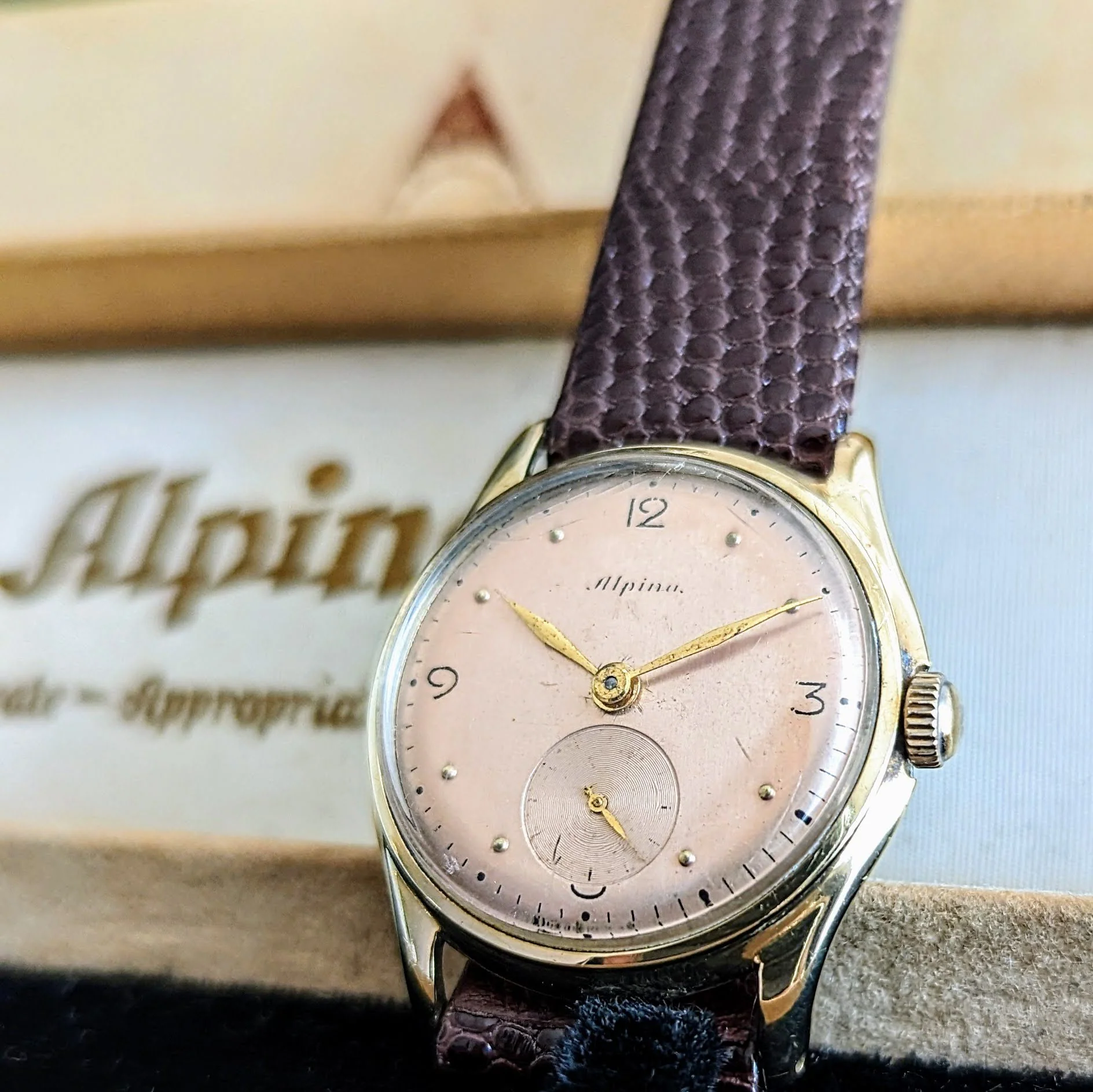 1940s ALPINA Watch 14K GOLD Vintage Wristwatch - Rose Gold Dial - Original BOX! - Image 12