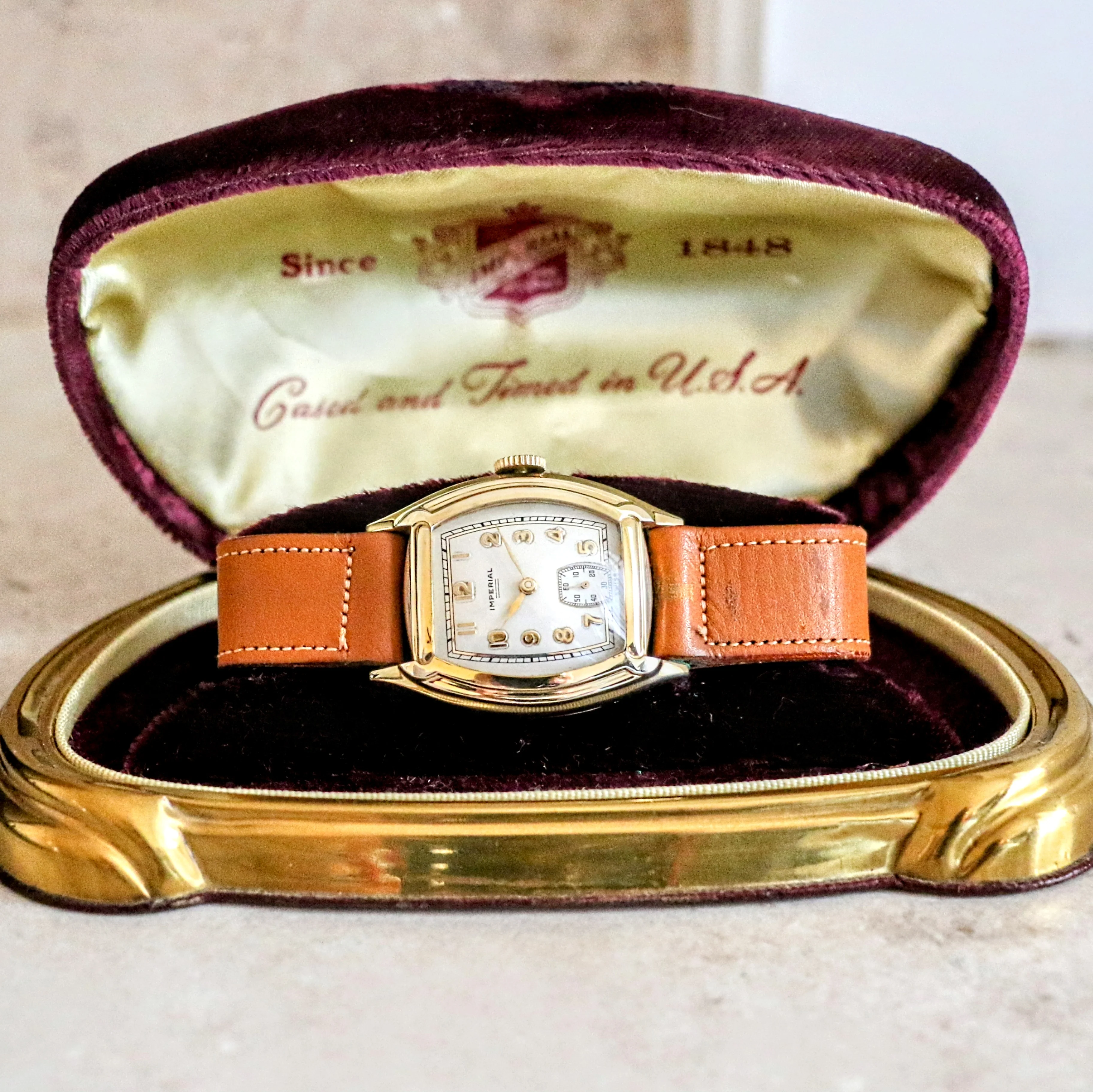 1941 IMPERIAL Watch Model 144 Cal. 1046 17 Jewels Vintage Wristwatch NOS! - Image 3