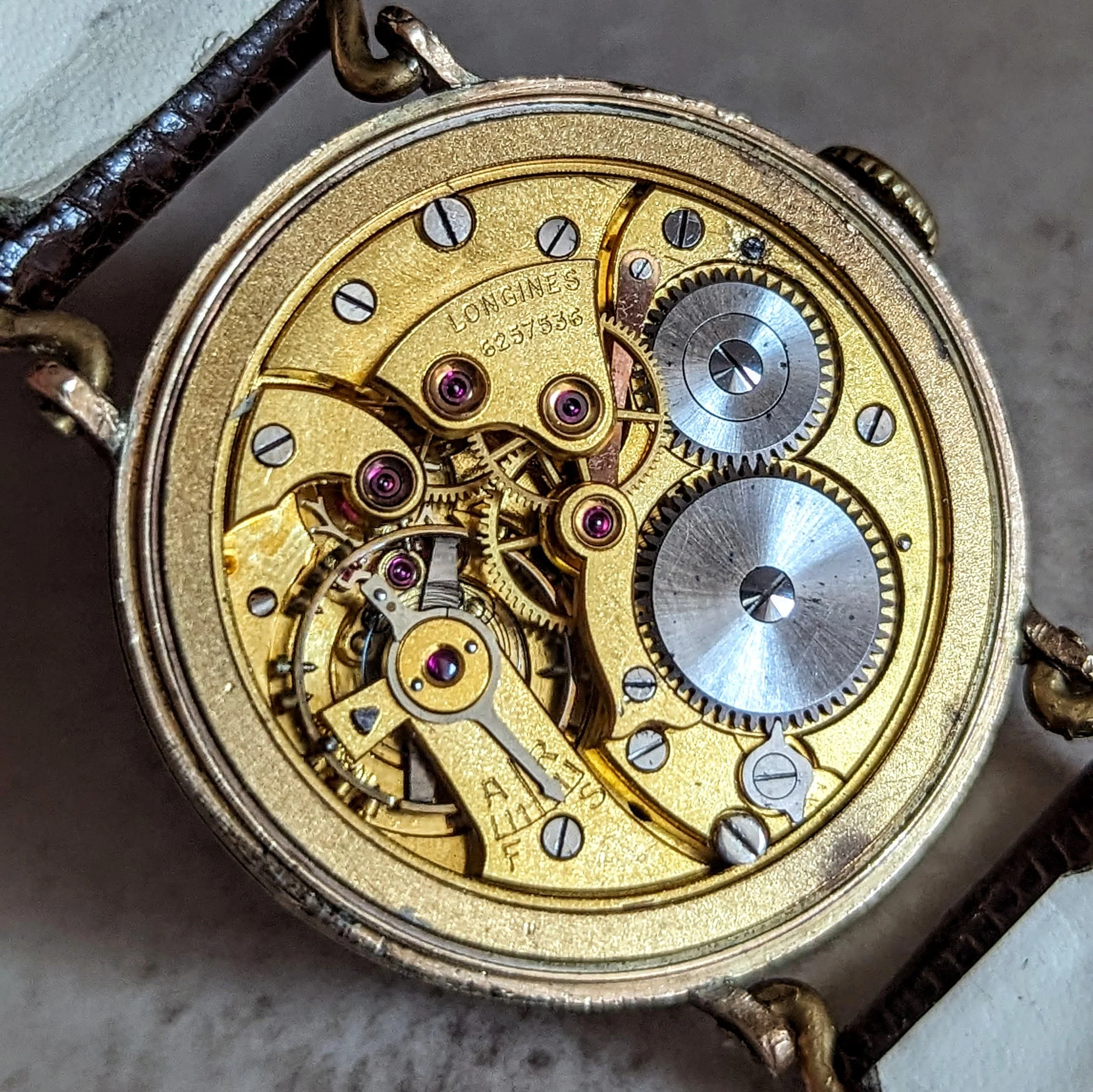 1942 LONGINES Mechanical Wristwatch Ref. 5017 Flexible Lugs Vintage Watch - Image 18