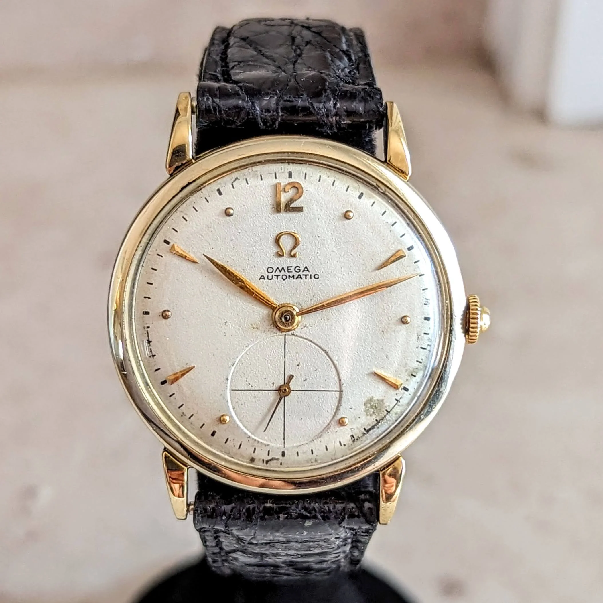 1944 OMEGA Bumper Automatic Wristwatch 18K Solid Gold Cal. 30-10RA Vintage Watch - Image 8