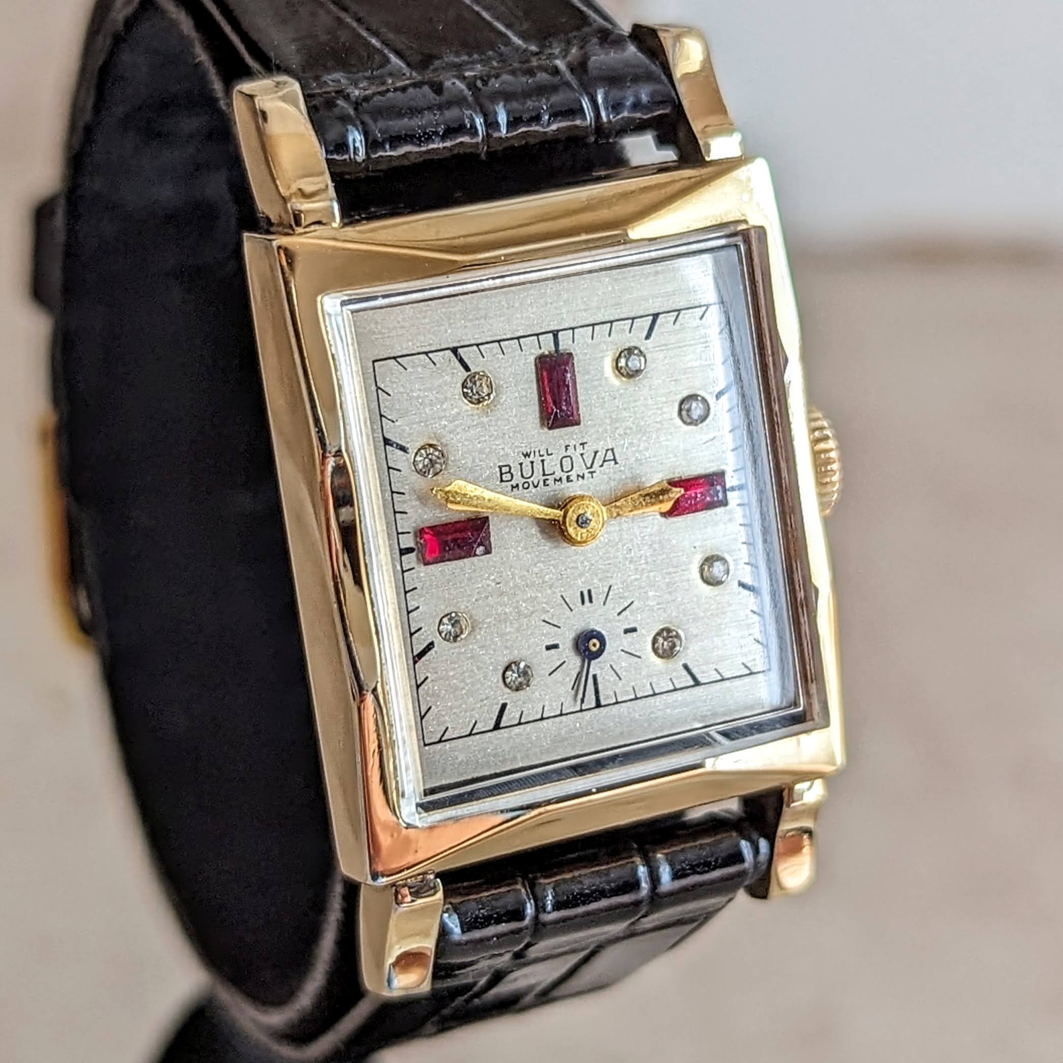 1946 Custom BULOVA Watch 17 Jewels Cal. 8AH Fancy Dial Swiss Made Wristwatch - Image 5