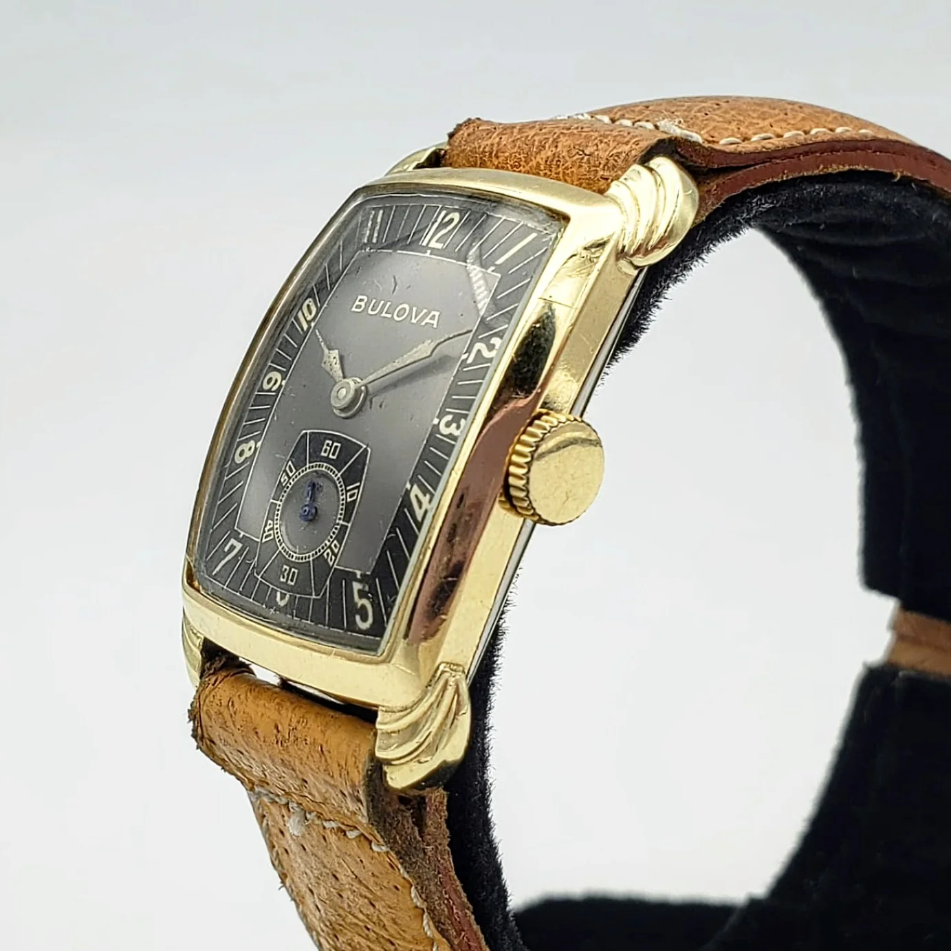 1947 BULOVA Senator Two-Tone Black Dial U.S.A. Caliber 8AE 17 Jewels Watch - Image 8