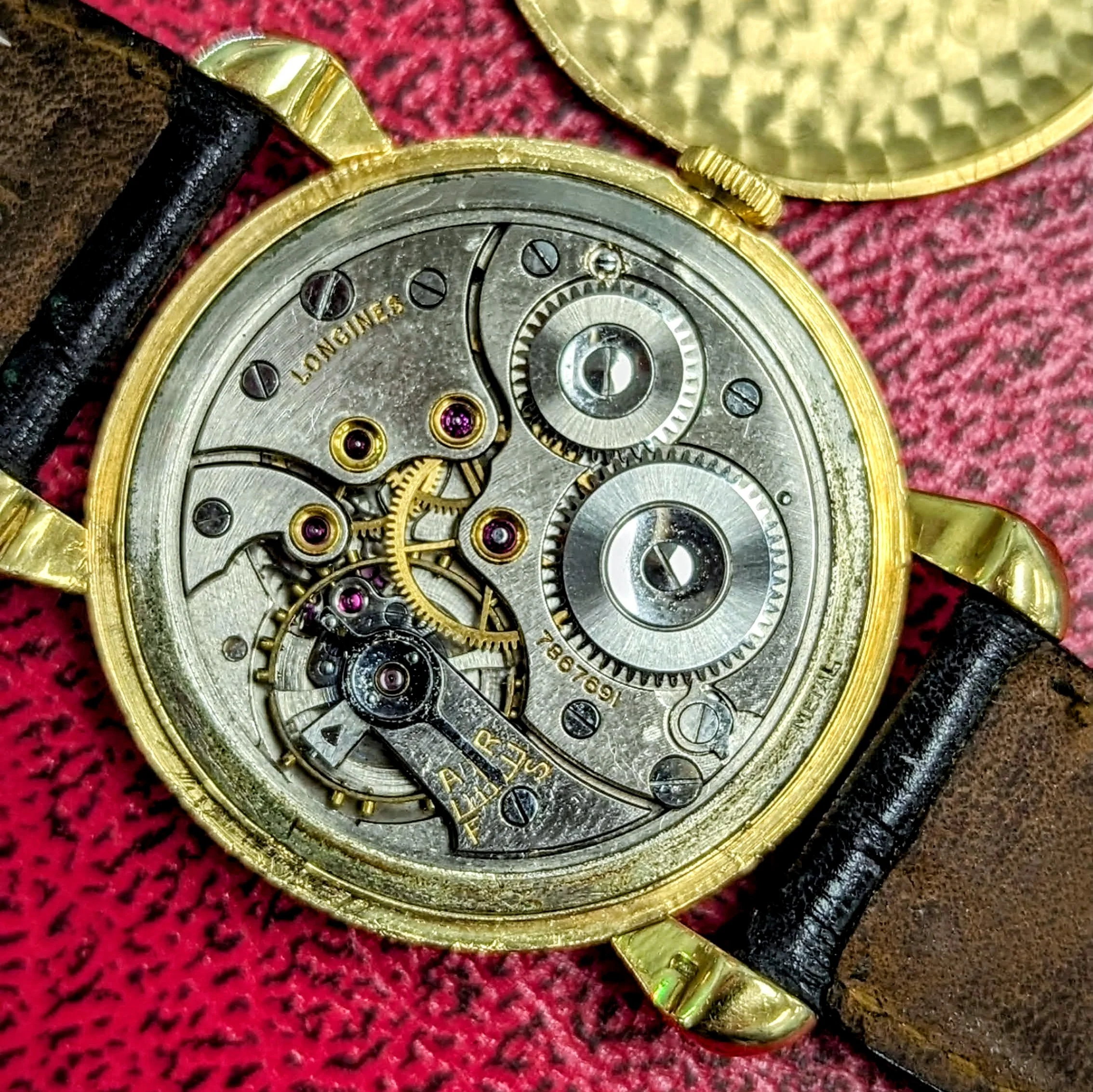 1949 LONGINES Wristwatch Ref. 5950 ALL 18K Solid GOLD 17 Jewels Fancy Lugs Watch - Image 11