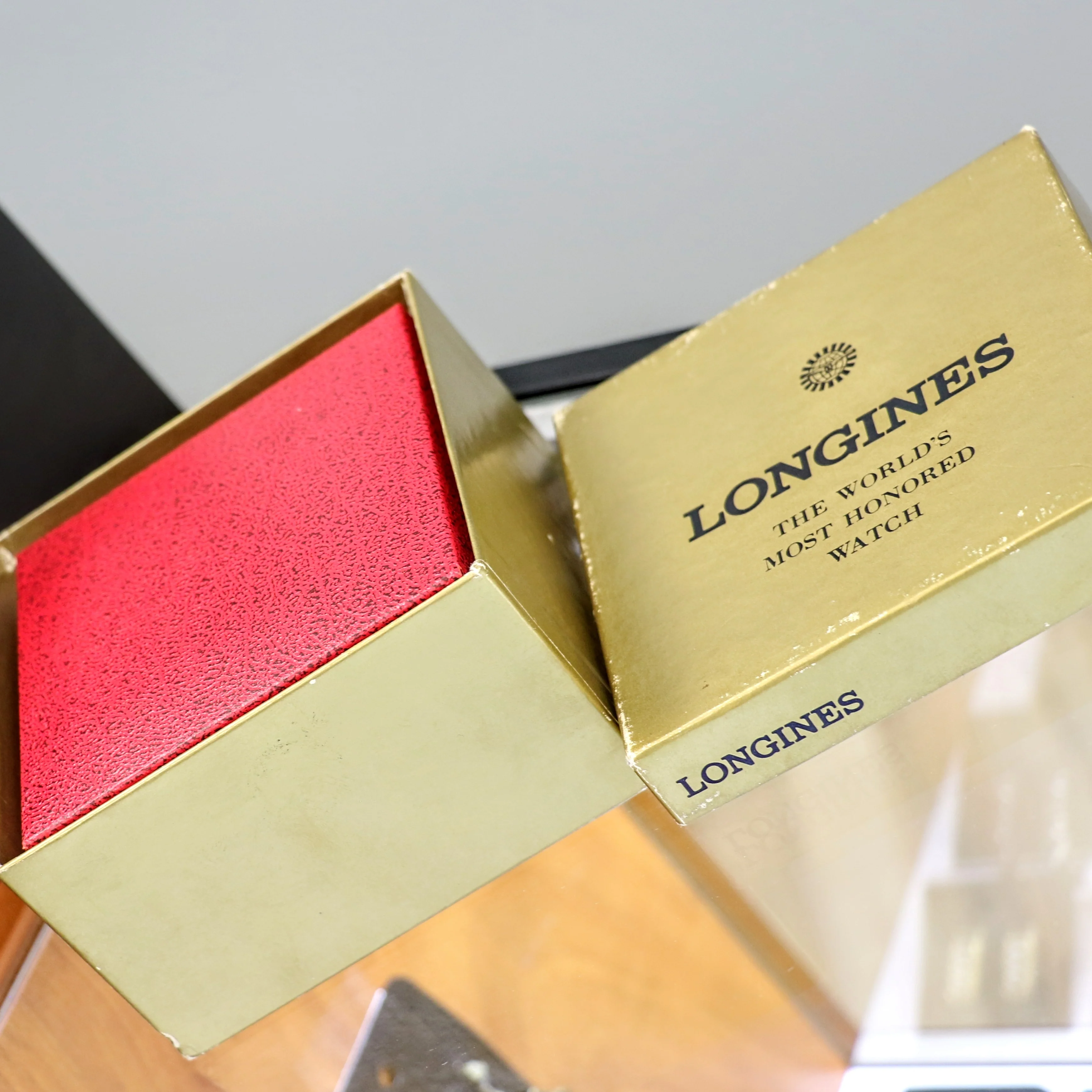 1949 LONGINES Wristwatch Ref. 5950 ALL 18K Solid GOLD 17 Jewels Fancy Lugs Watch - Image 15