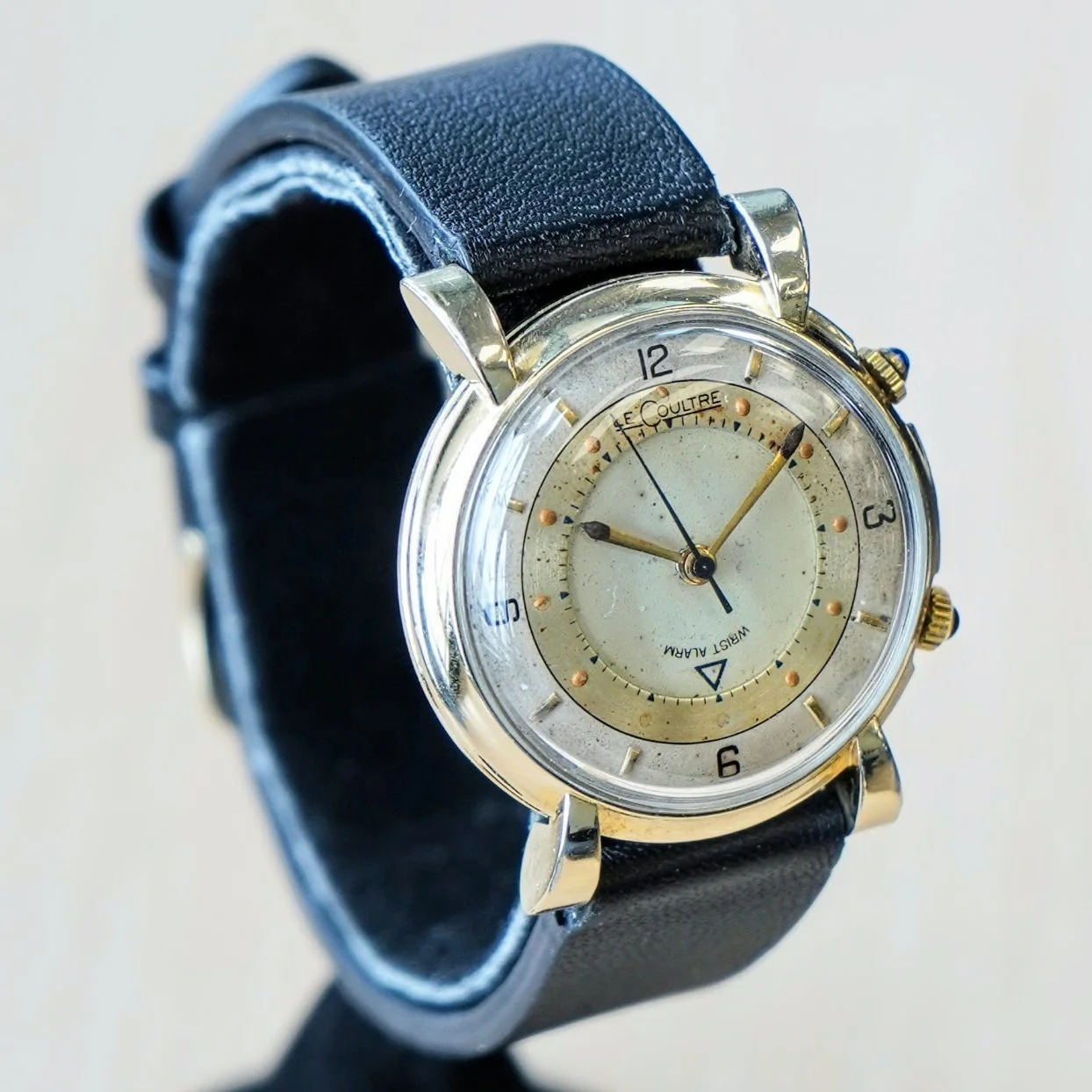 1950 Jaeger-LeCoultre Memovox Wrist Alarm Watch Two-Tone Dial 32mm Fancy Lugs - 10K GF Wristwatch - Image 4