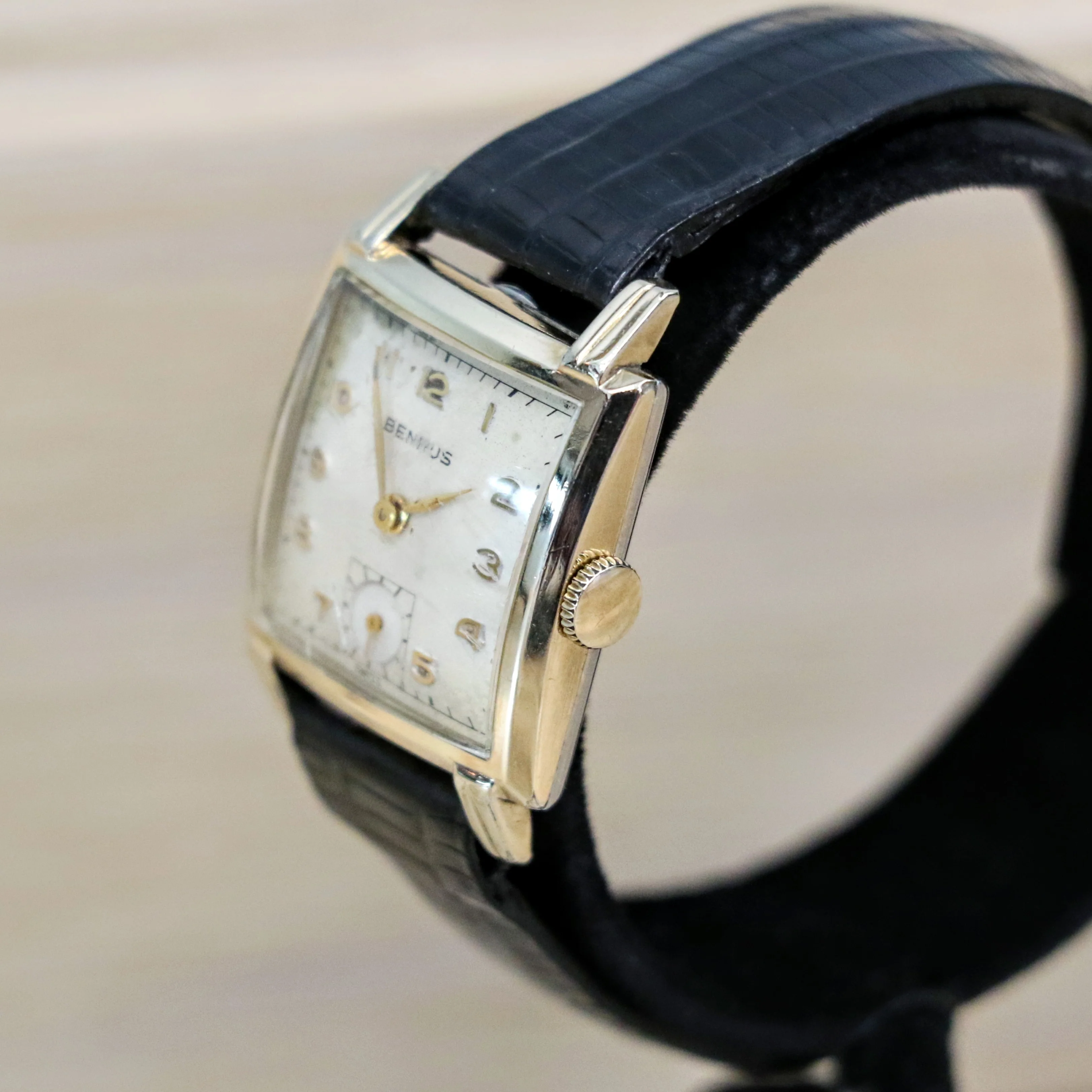 1950's BENRUS Watch 17 Jewels Model BA 2 Cal. ETA 900  Swiss Made Wristwatch - Image 4