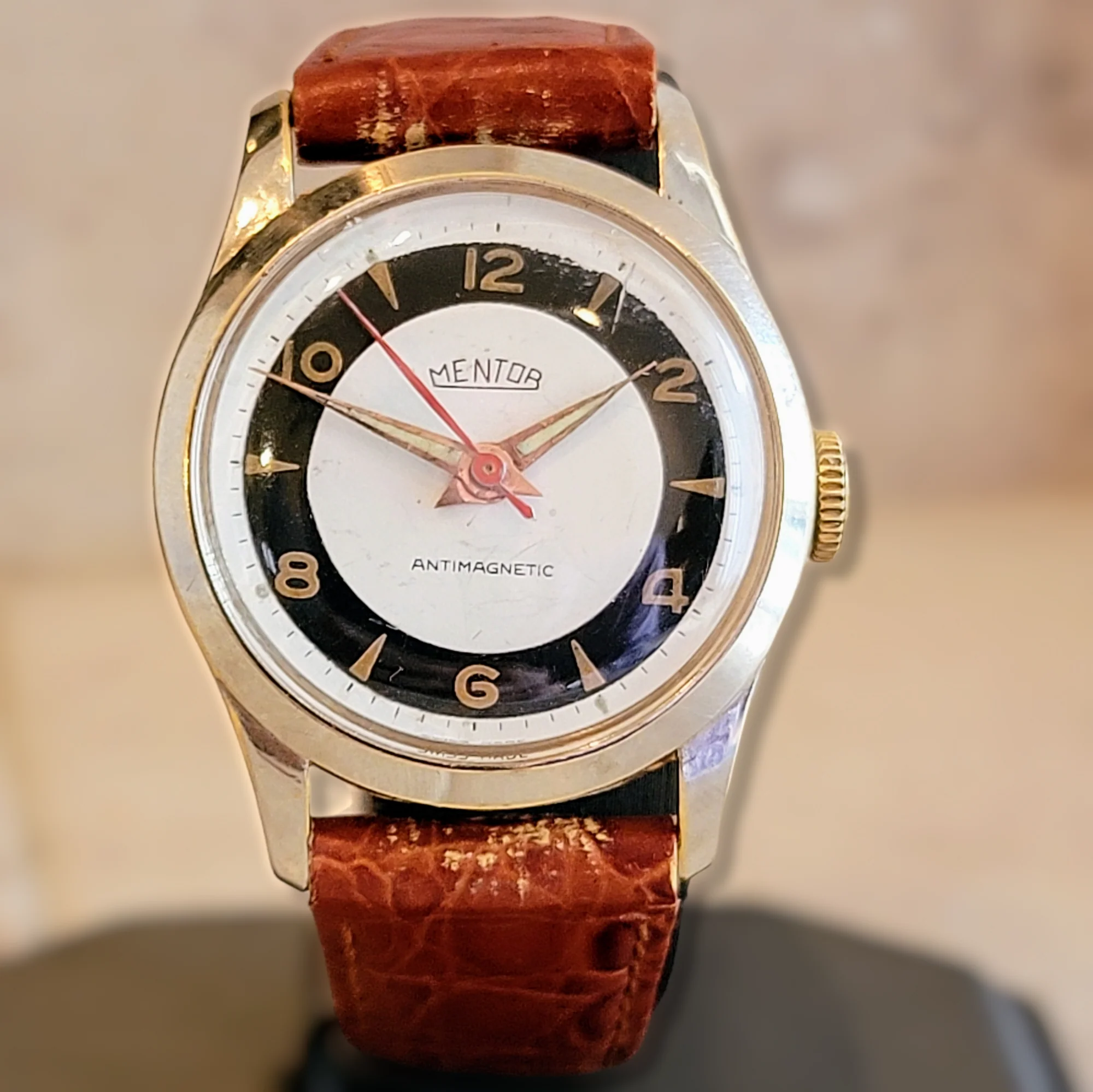 1950's MENTOR Antimagnetic Watch By Bader & Hafner Swiss Made - Image 2