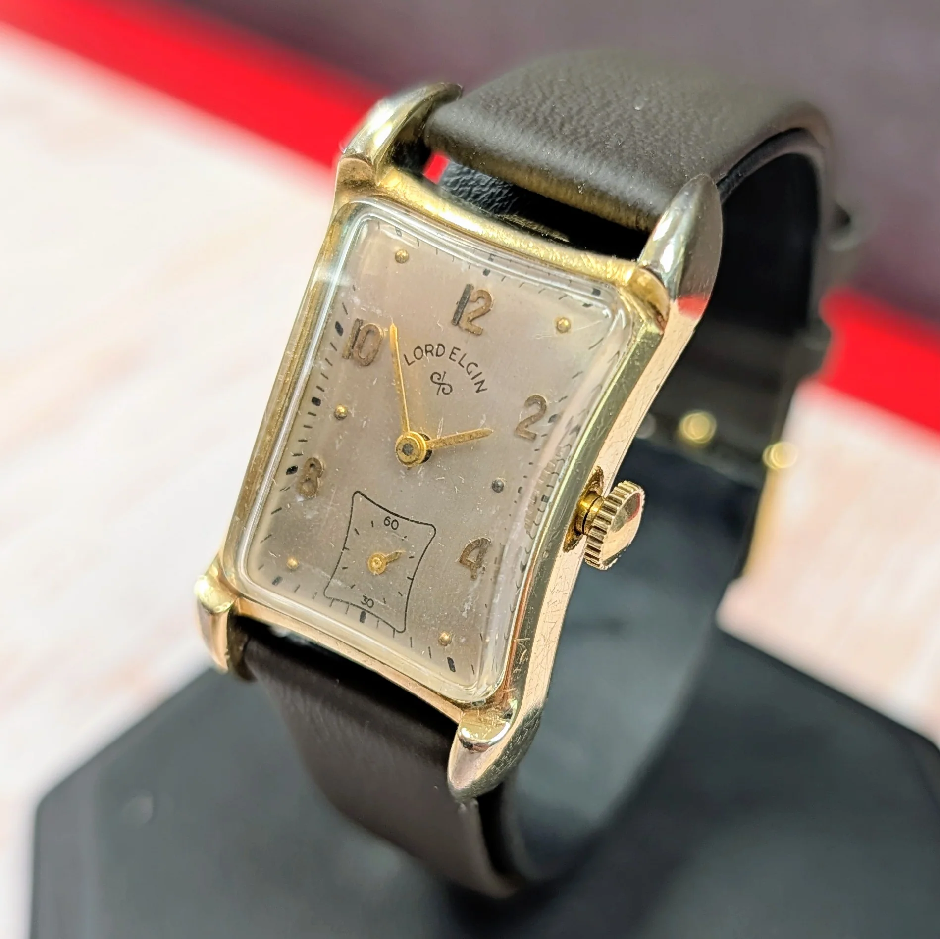 1951 Lord Elgin "Cheswick" Watch Ref. 4624 Grade 626 21 Jewels 14K GF Tank Case Vintage Wristwatch