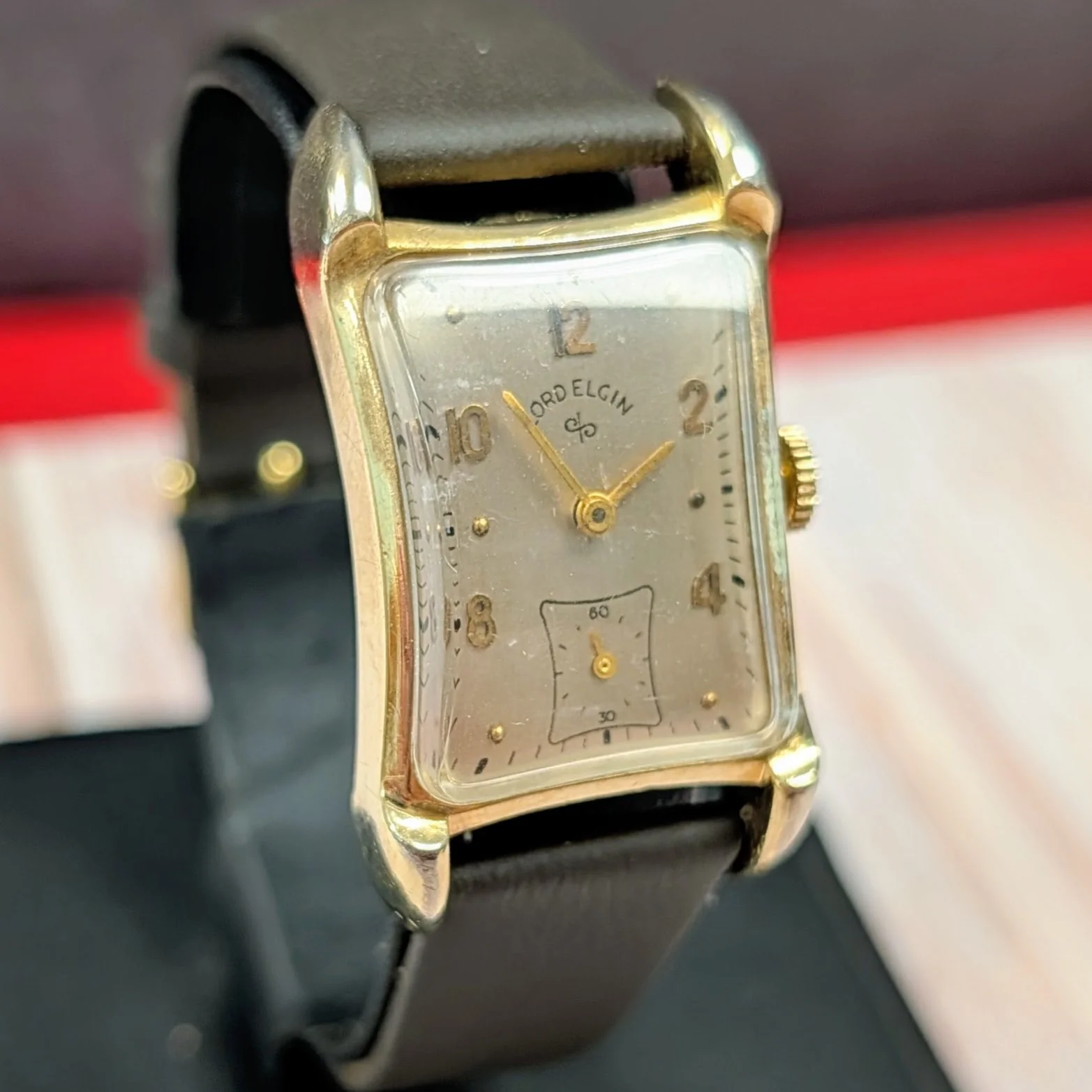 1951 Lord Elgin "Cheswick" Watch Ref. 4624 Grade 626 21 Jewels 14K GF Tank Case Vintage Wristwatch - Image 3