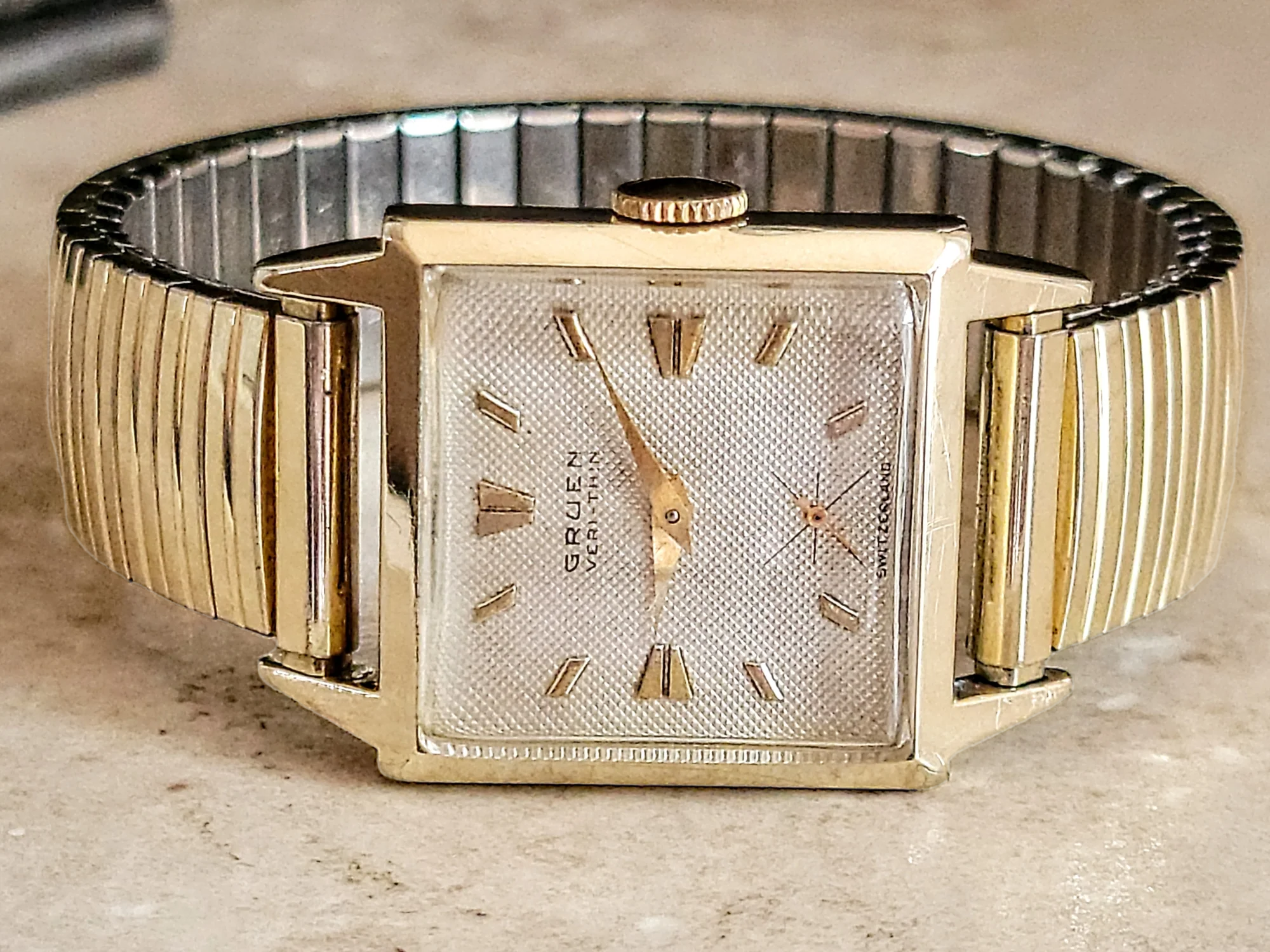 1952 GRUEN Veri-Thin Watch 17 Jewels Cal. 415 Swiss - Image 10