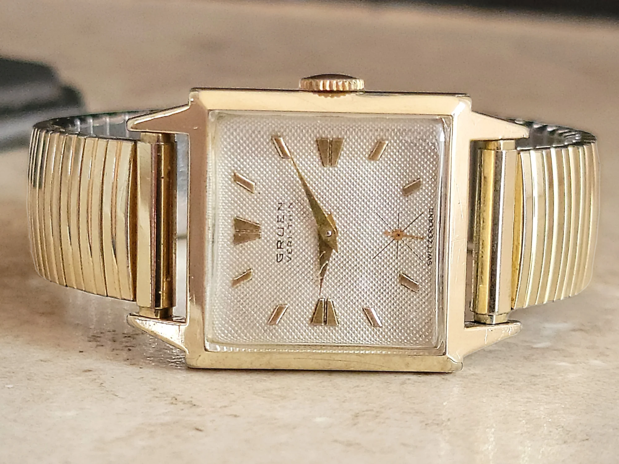 1952 GRUEN Veri-Thin Watch 17 Jewels Cal. 415 Swiss - Image 11