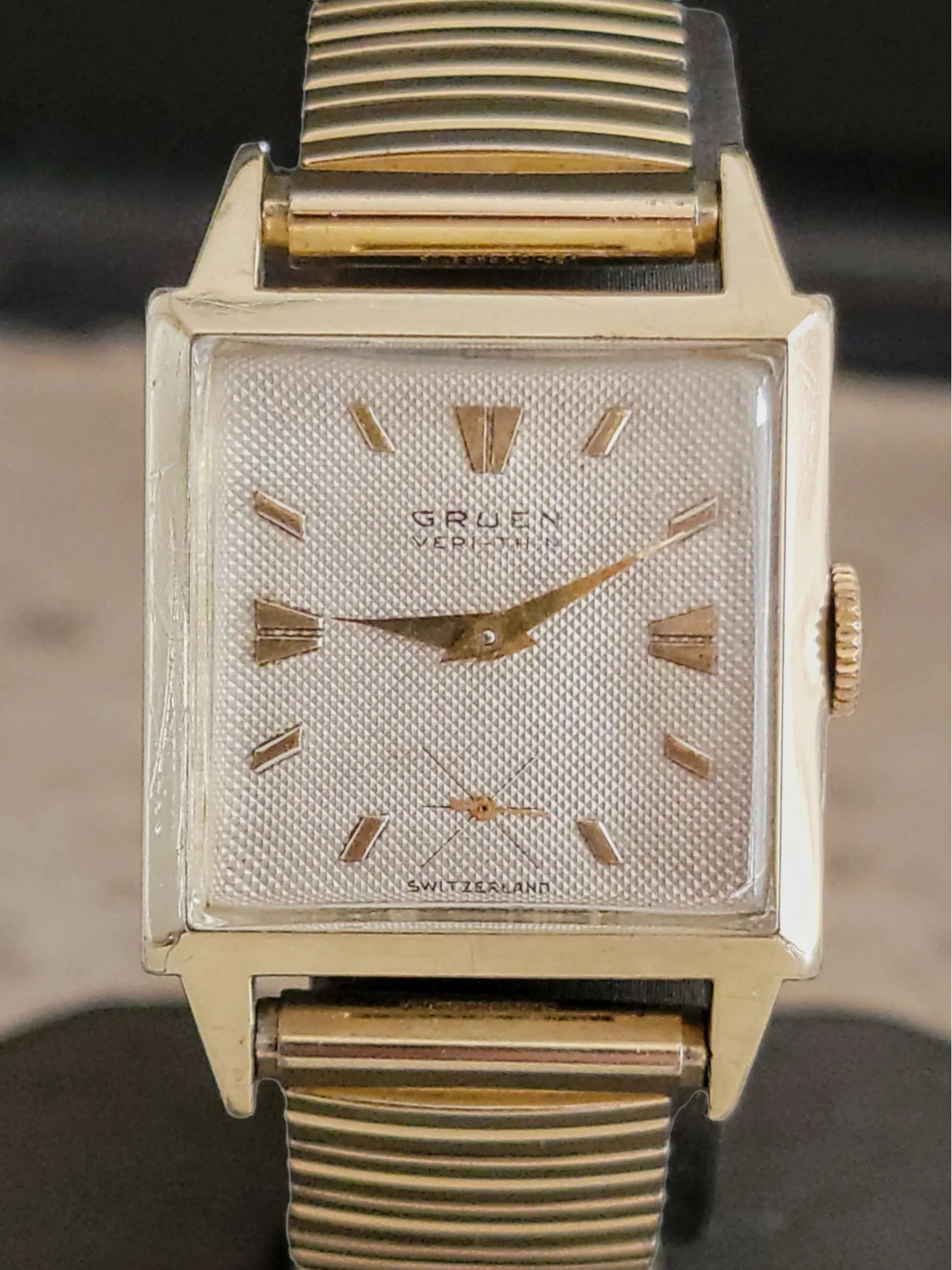 1952 GRUEN Veri-Thin Watch 17 Jewels Cal. 415 Swiss - Image 8