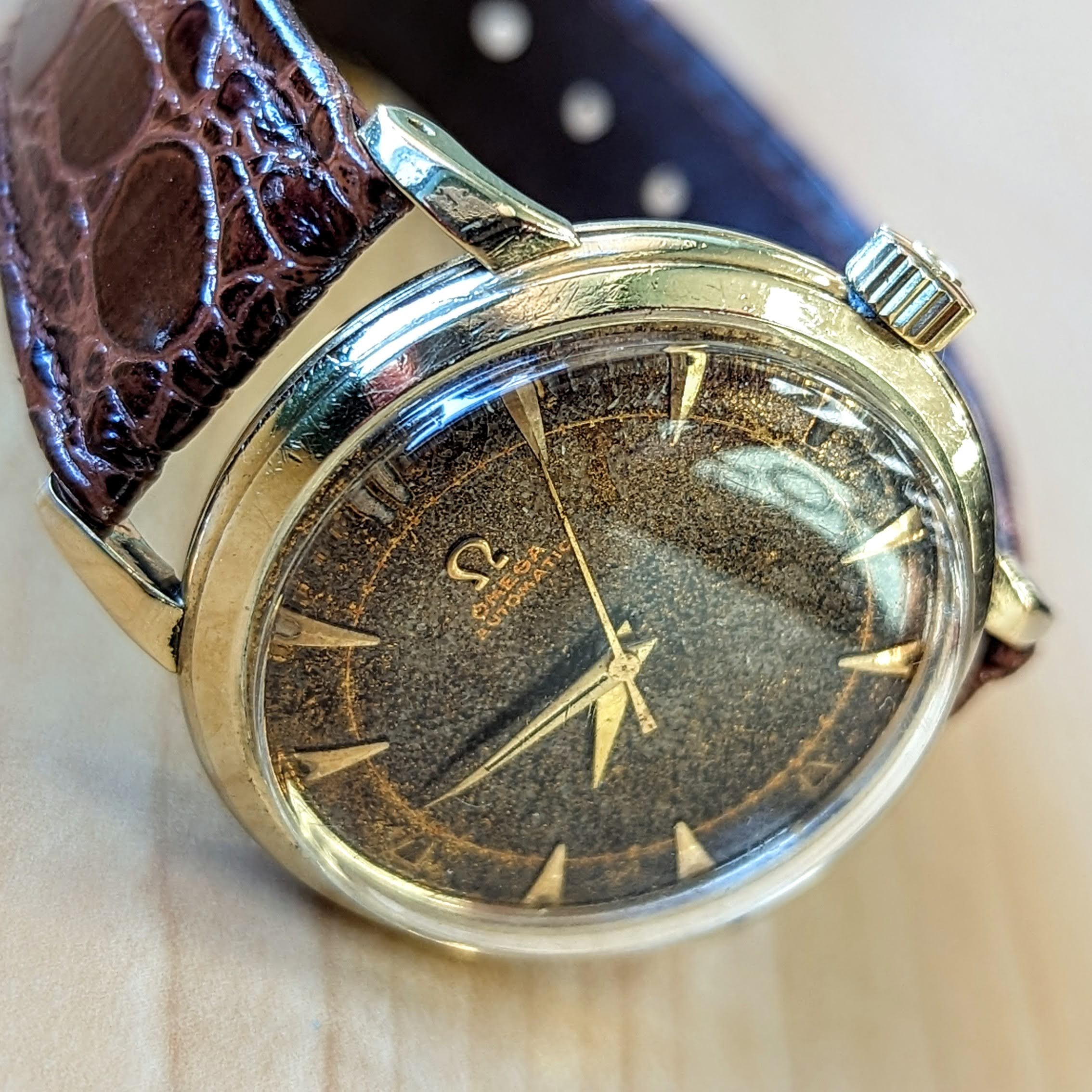1952 OMEGA Automatic Wristwatch 14K SOLID GOLD Ref. G6525 Vintage Bumper Automatic Wristwatch - Image 15