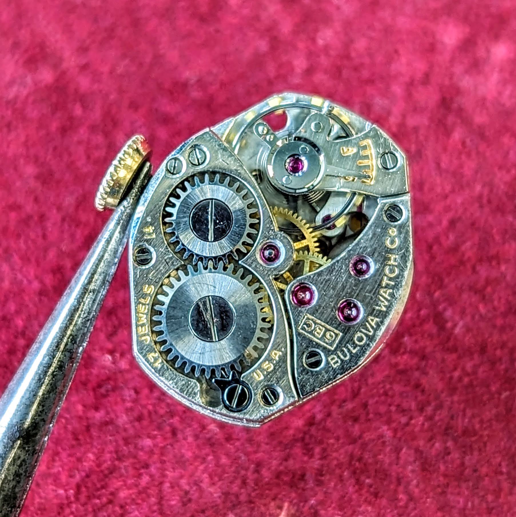 1954 BULOVA Goddess of Time "D" Ladies Wristwatch  Fancy Two-Tone Case U.S.A. Made Watch - Image 14
