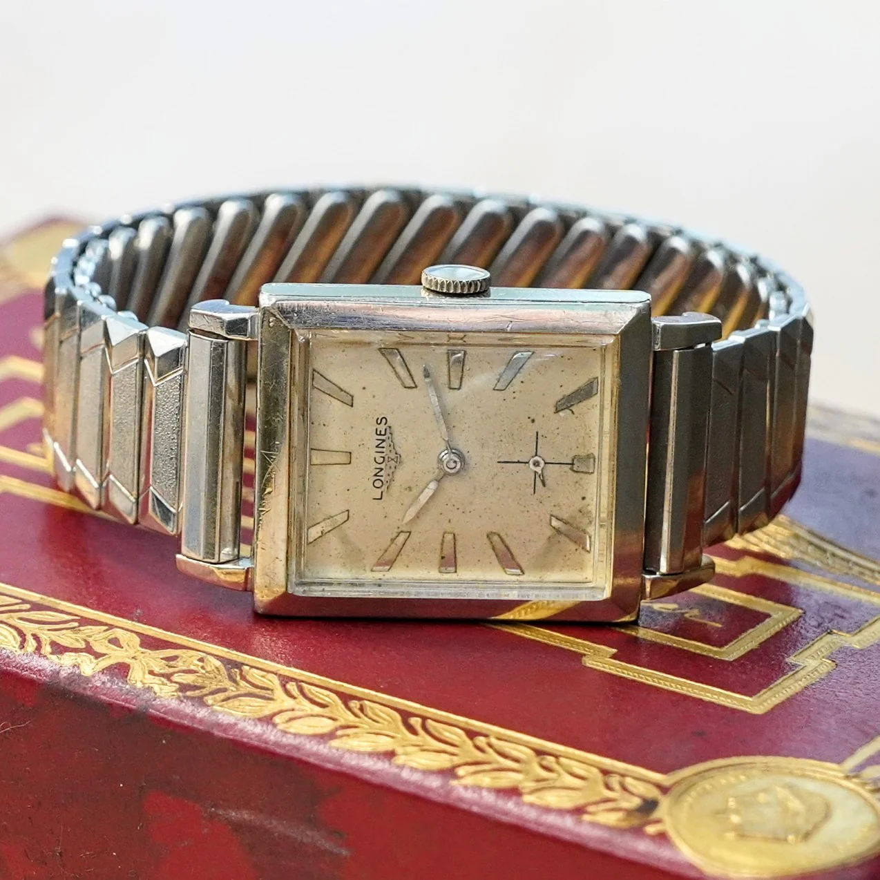 1960 LONGINES Watch 17 Jewels Cal. 370 Tank Case & Fancy Lugs Wristwatch - In Box! - Image 7