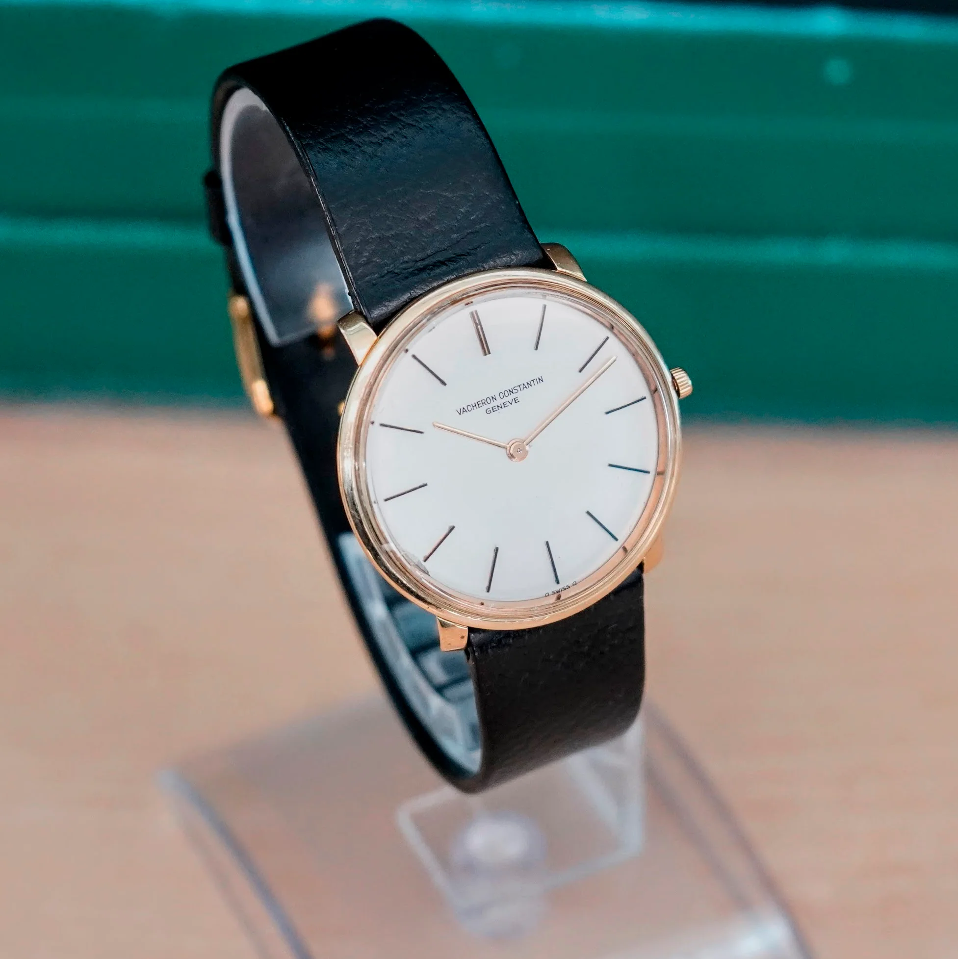 1960 Vacheron Constantin Patrimony Ultra Flat Watch 18K Gold 33mm - Cal. 1003 - Ref. 6338 - Image 2