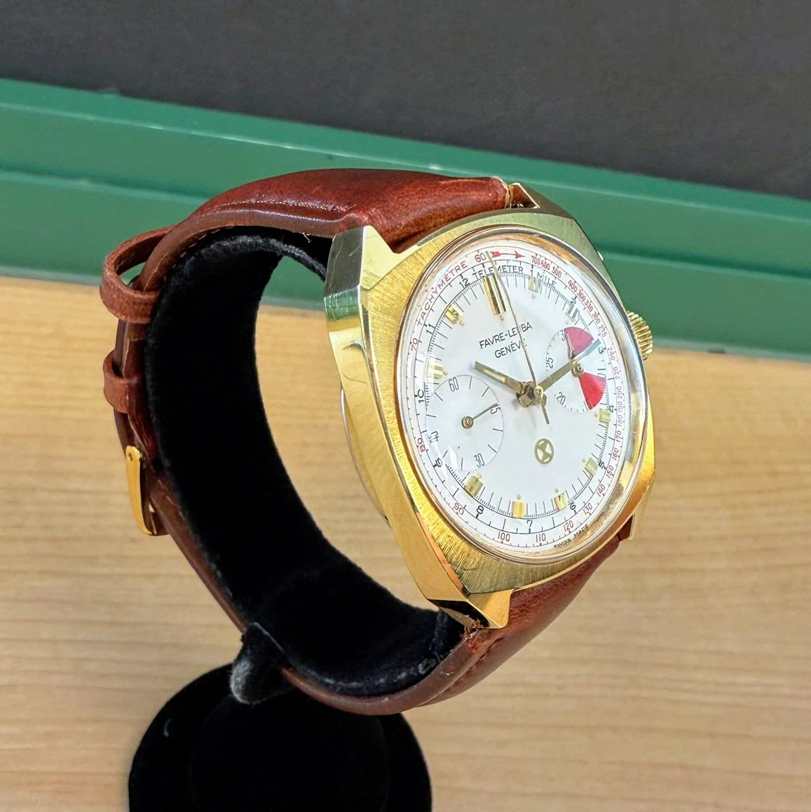 1960s Favre-Leuba Chronograph Watch 30232 Valjoux 23 Manual Wind Wristwatch - Image 6