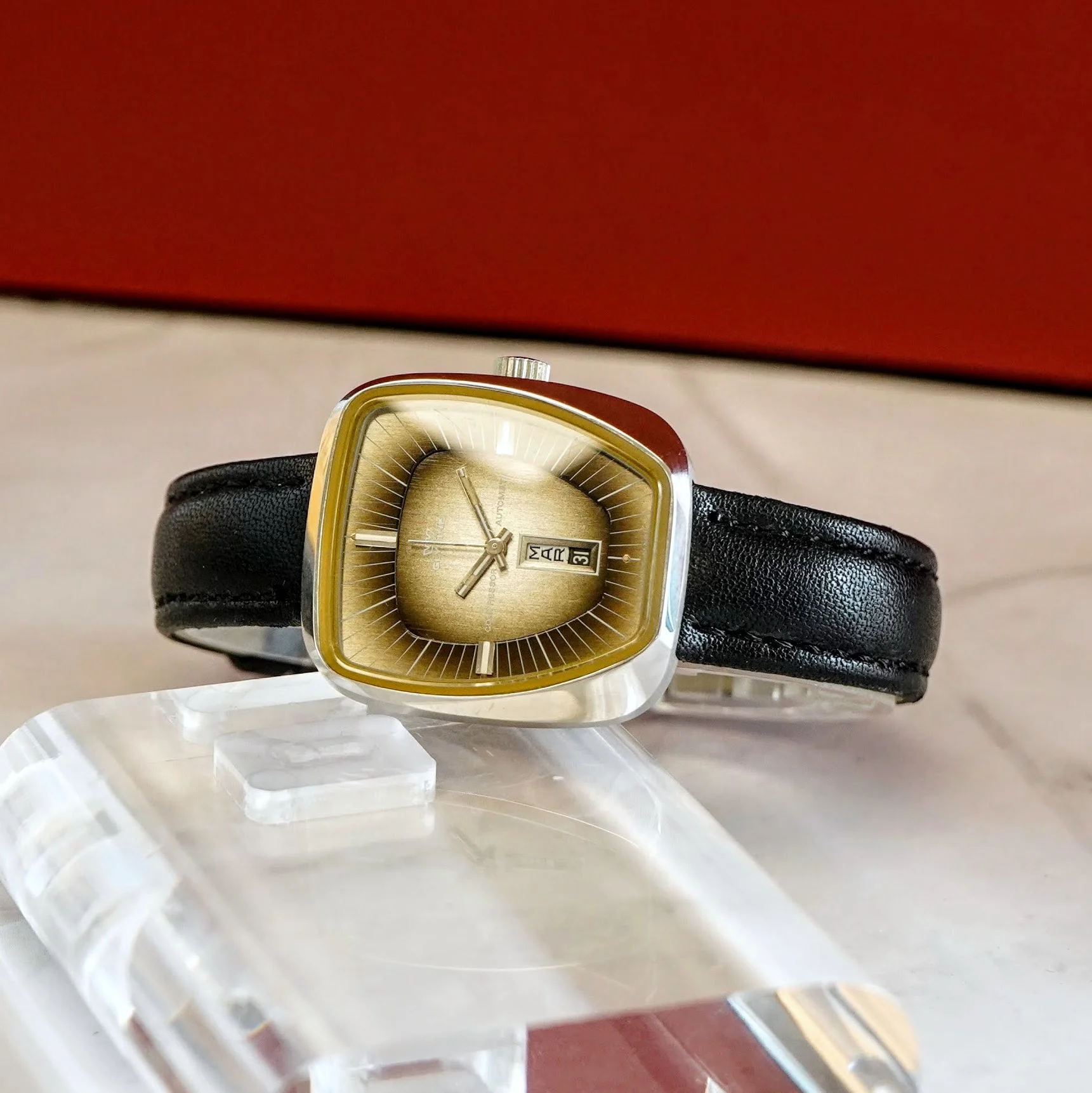 1960s Ladies Glycine Compressor Automatic Watch 365.201 Day/Date 28mm S.S. NOS - Image 8