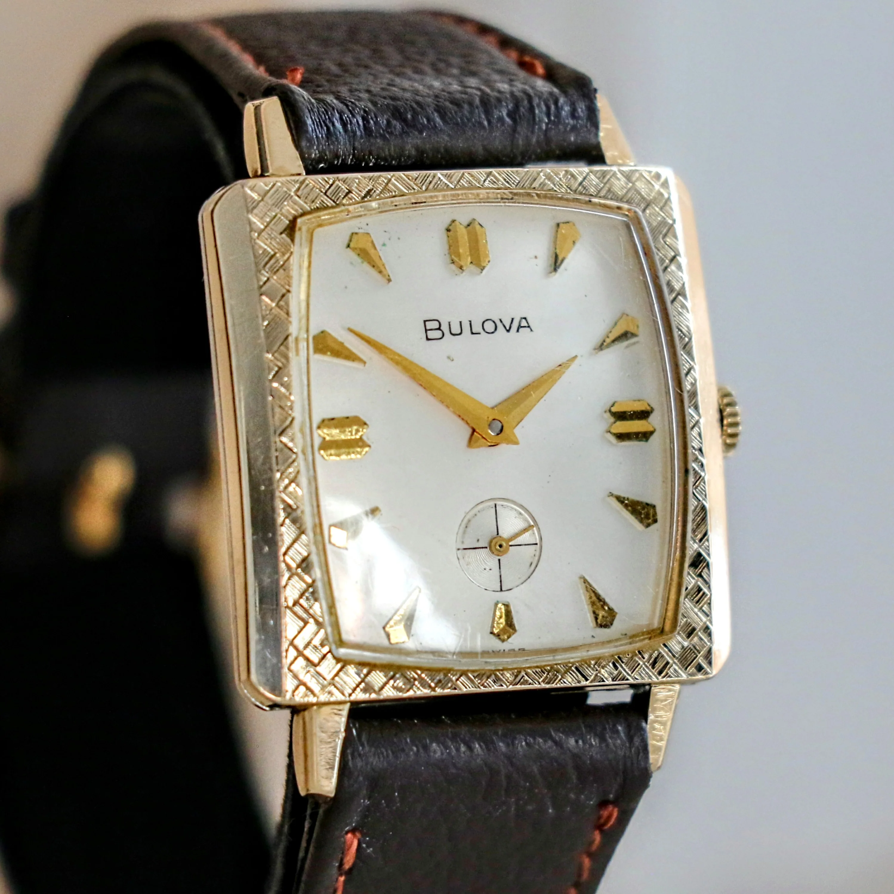1963 BULOVA Senator “G” Watch Stunning Case Design 17 Jewels Wristwatch - Image 12