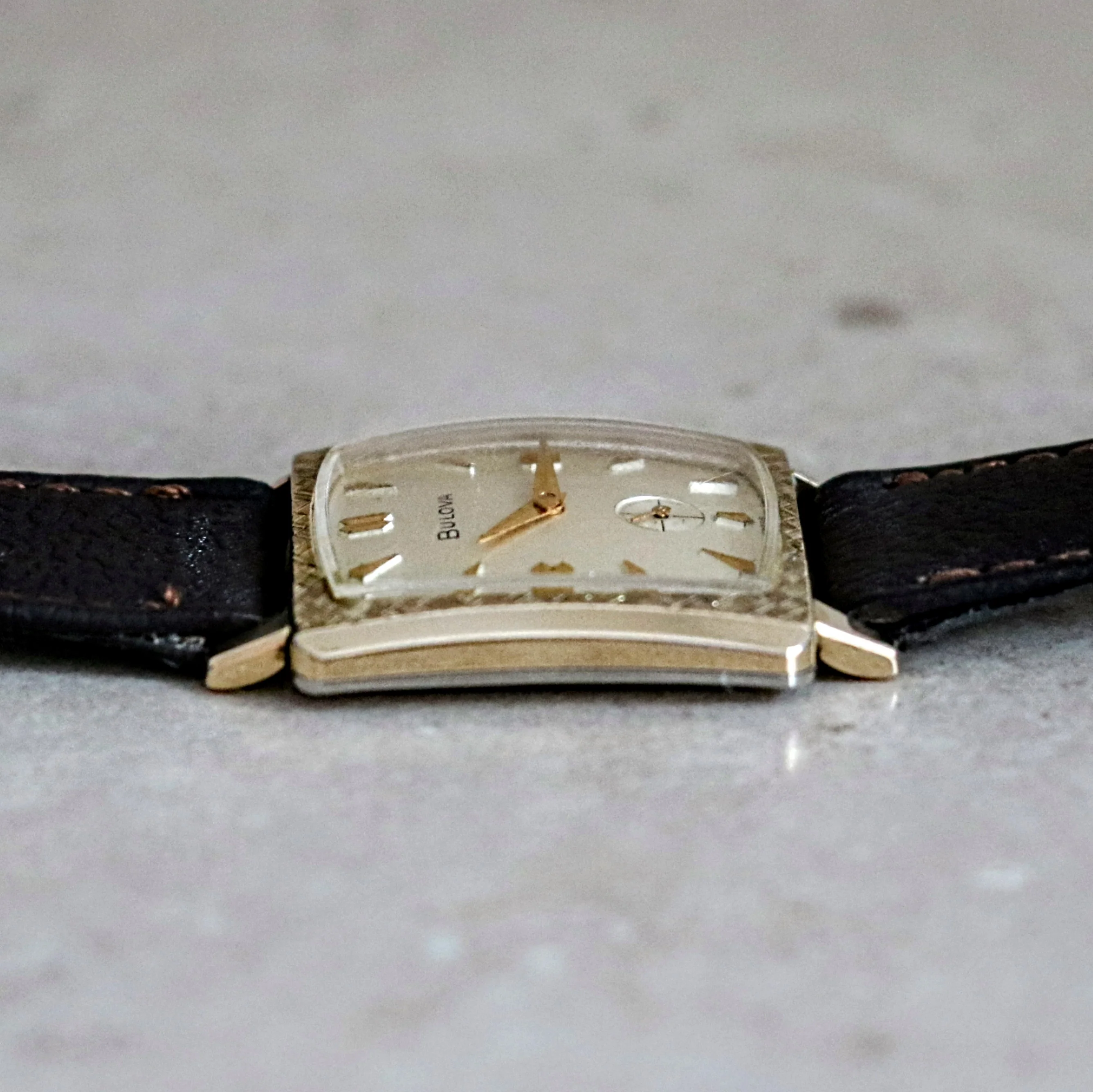 1963 BULOVA Senator “G” Watch Stunning Case Design 17 Jewels Wristwatch - Image 13