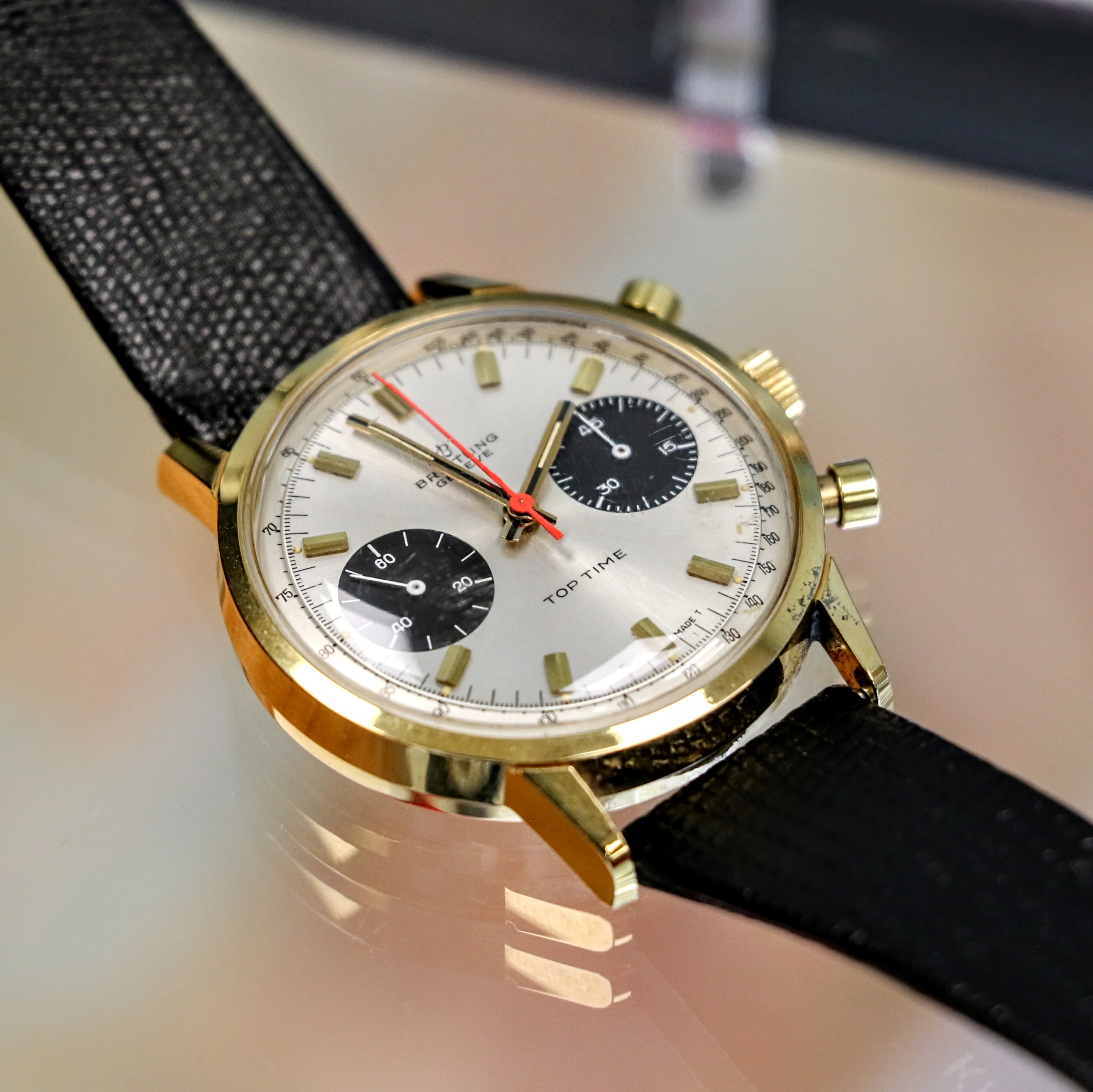 1965 BREITLING Top Time Chronograph Wristwatch Ref. 2000-33 Panda Dial Watch - Image 12