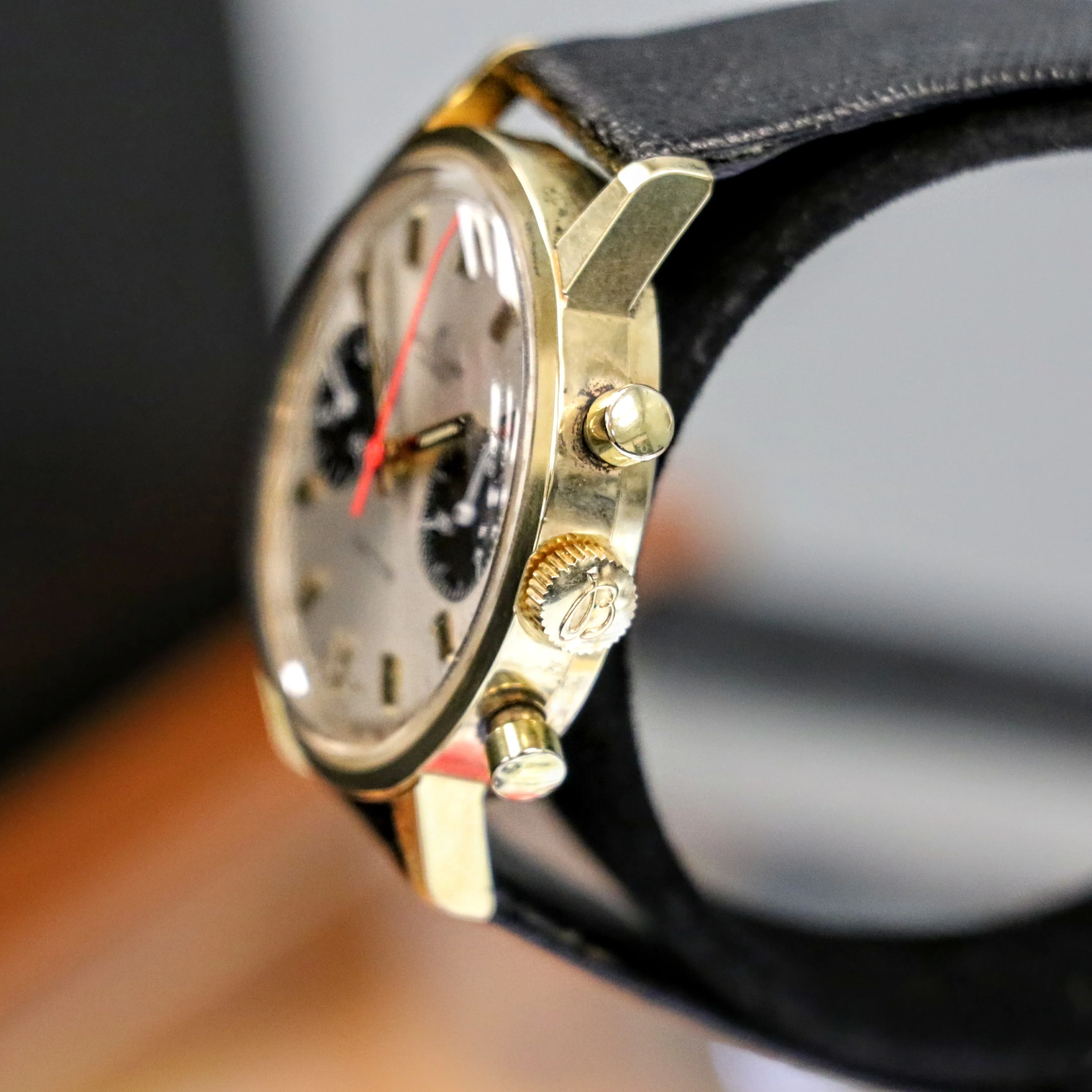 1965 BREITLING Top Time Chronograph Wristwatch Ref. 2000-33 Panda Dial Watch - Image 8
