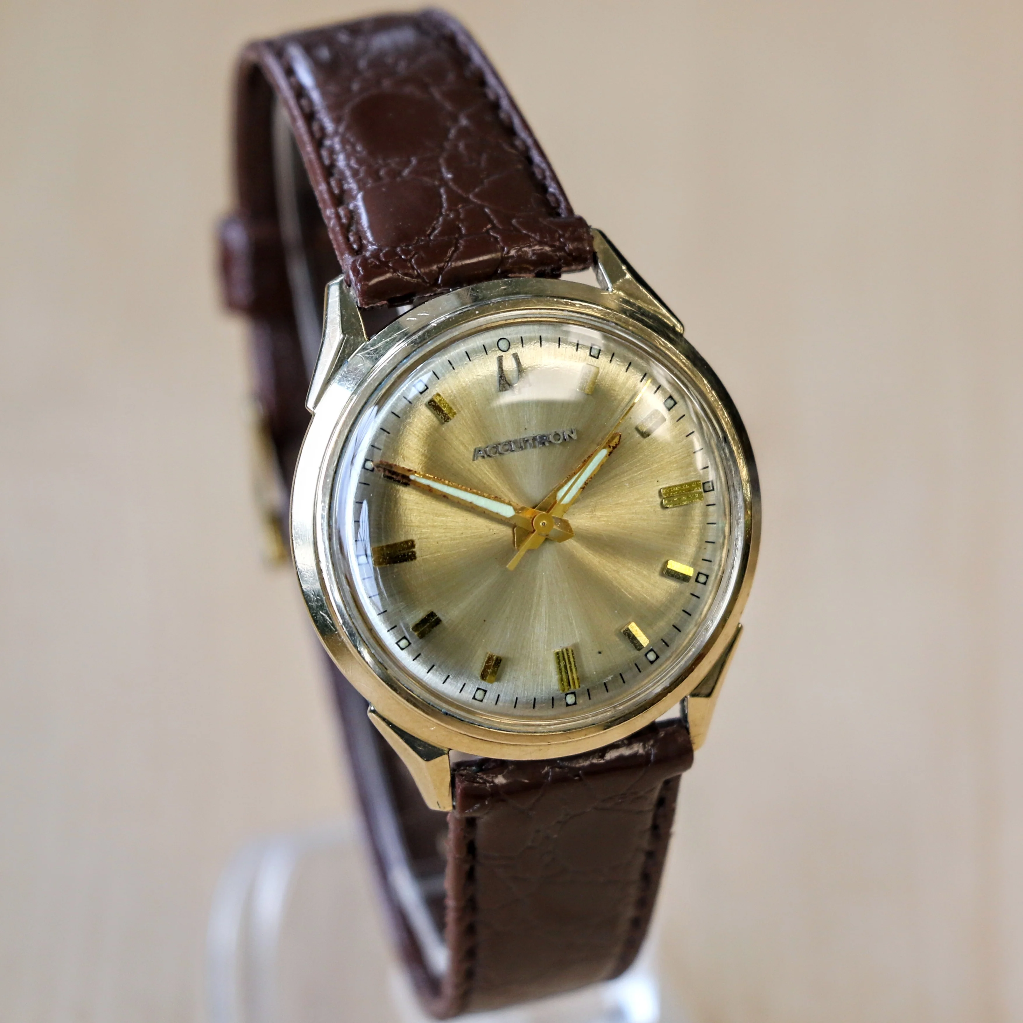 1966 BULOVA Accutron "412" Wristwatch 15 Jewels Cal. 214 Tunning Fork 10K G.F. Watch - Image 2