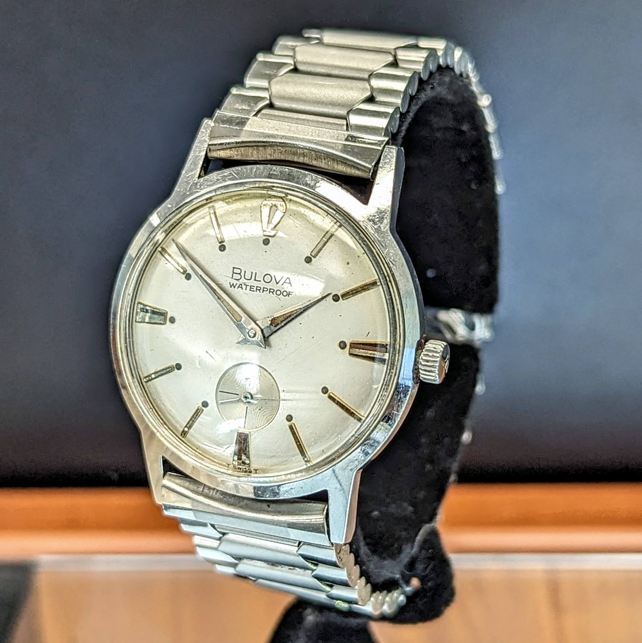 1966 BULOVA Surf King Waterproof Wristwatch 32mm Swiss Made Watch - All Stainless Steel - Image 6