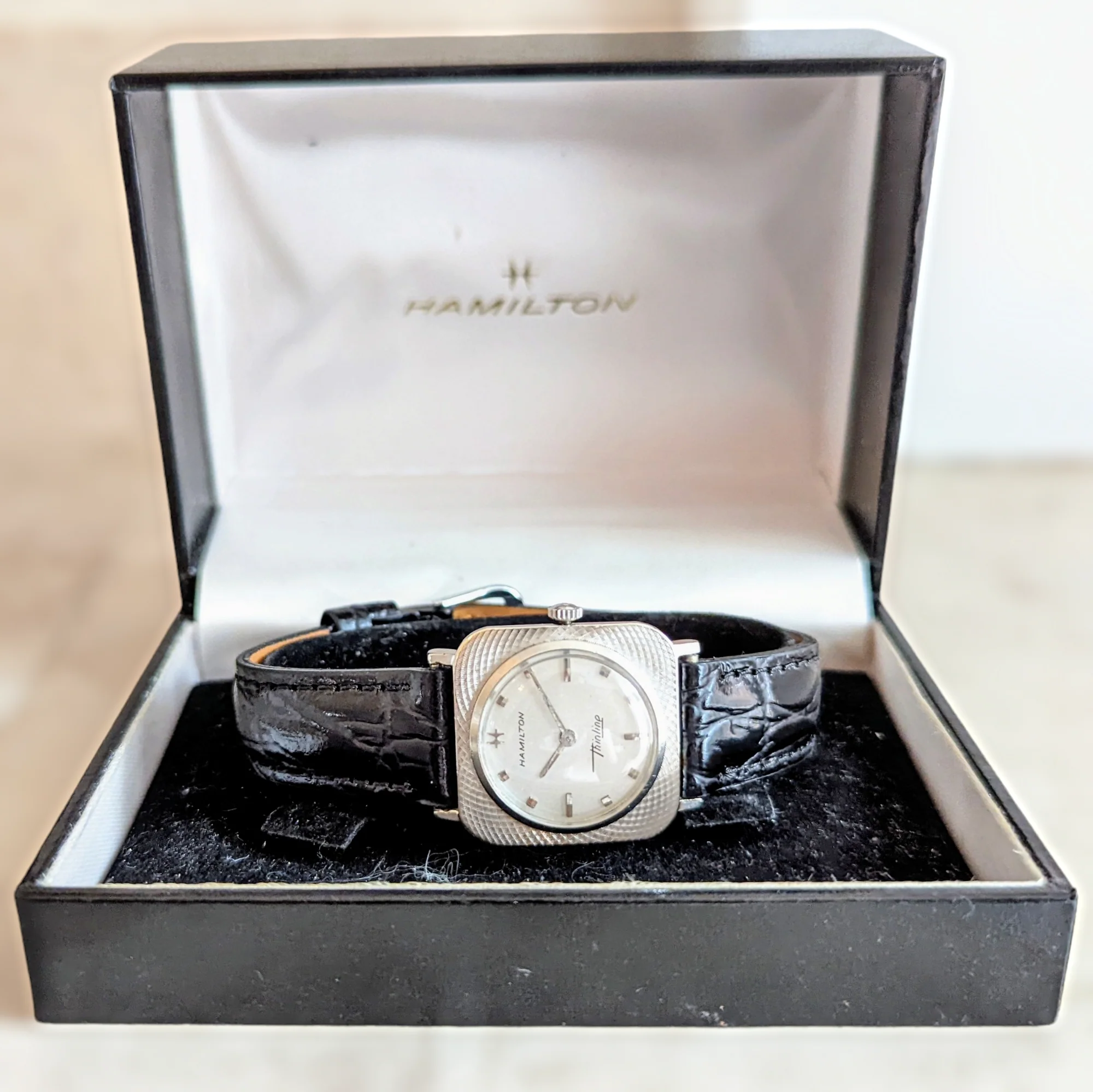 1966 HAMILTON Thinline 2019 Watch 14K GOLD Swiss Made - Image 3