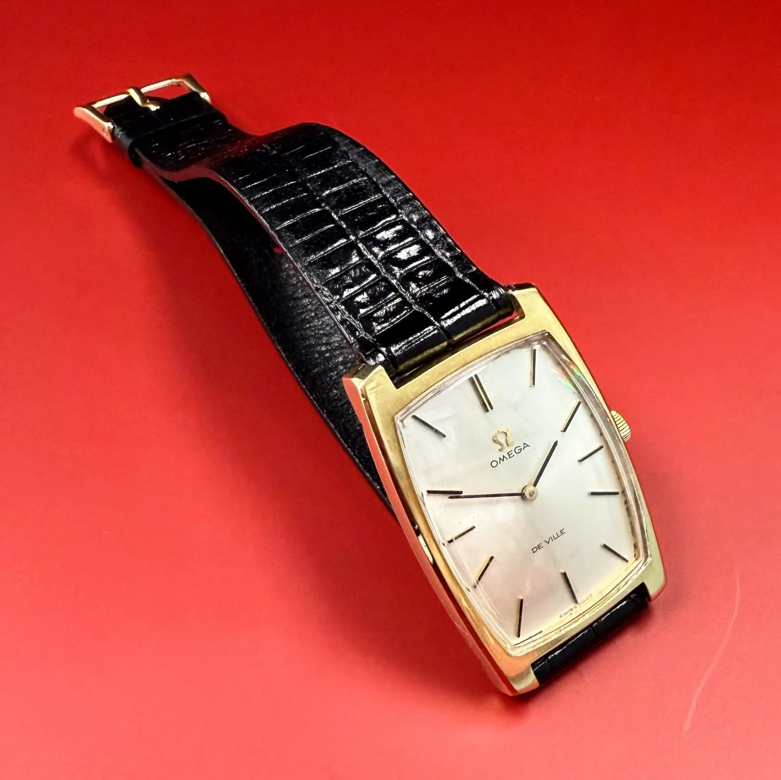 1967 OMEGA De Ville 18K Gold Watch 111.085 Cal. 620 17 Jewels ADJ. Dress Wristwatch - Image 10