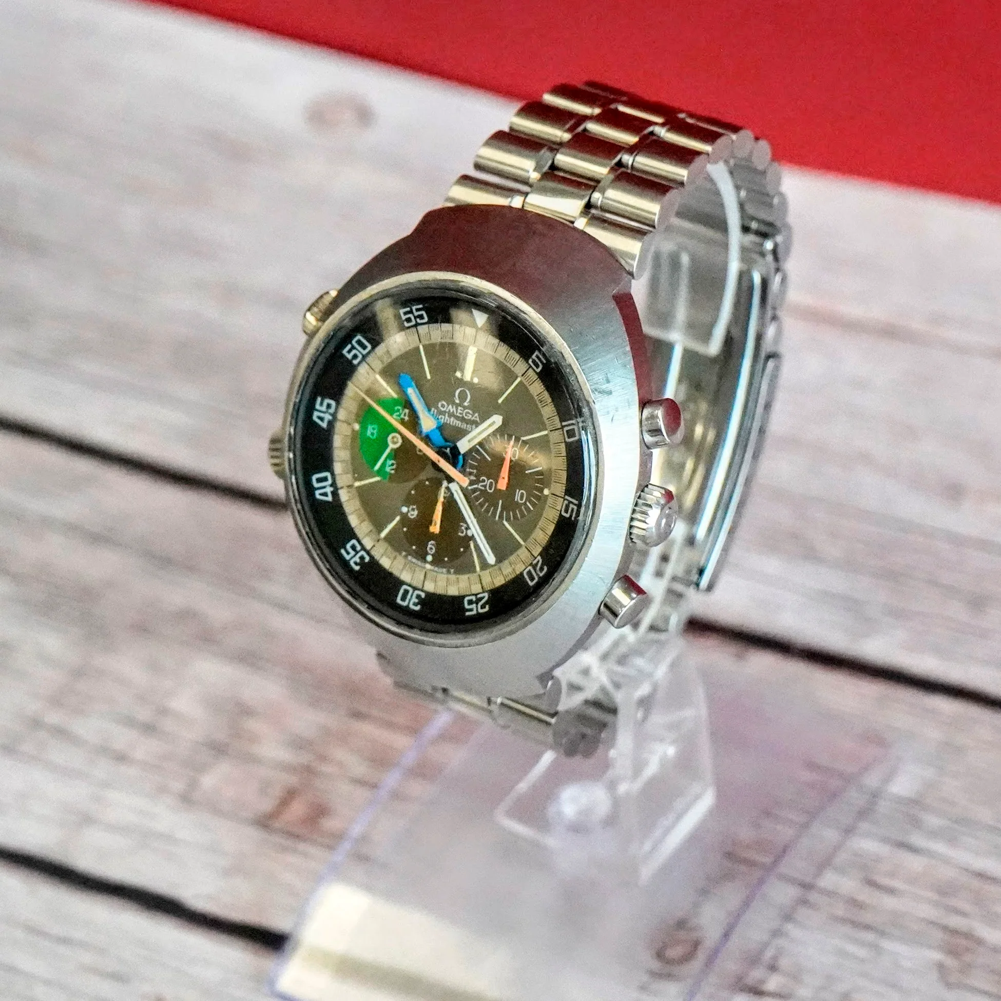 1969 Omega Flightmaster Chronograph Watch 143.013 Cal. 910 17 Jewels  43mm - ALL S.S. Original Bracelet - Image 6