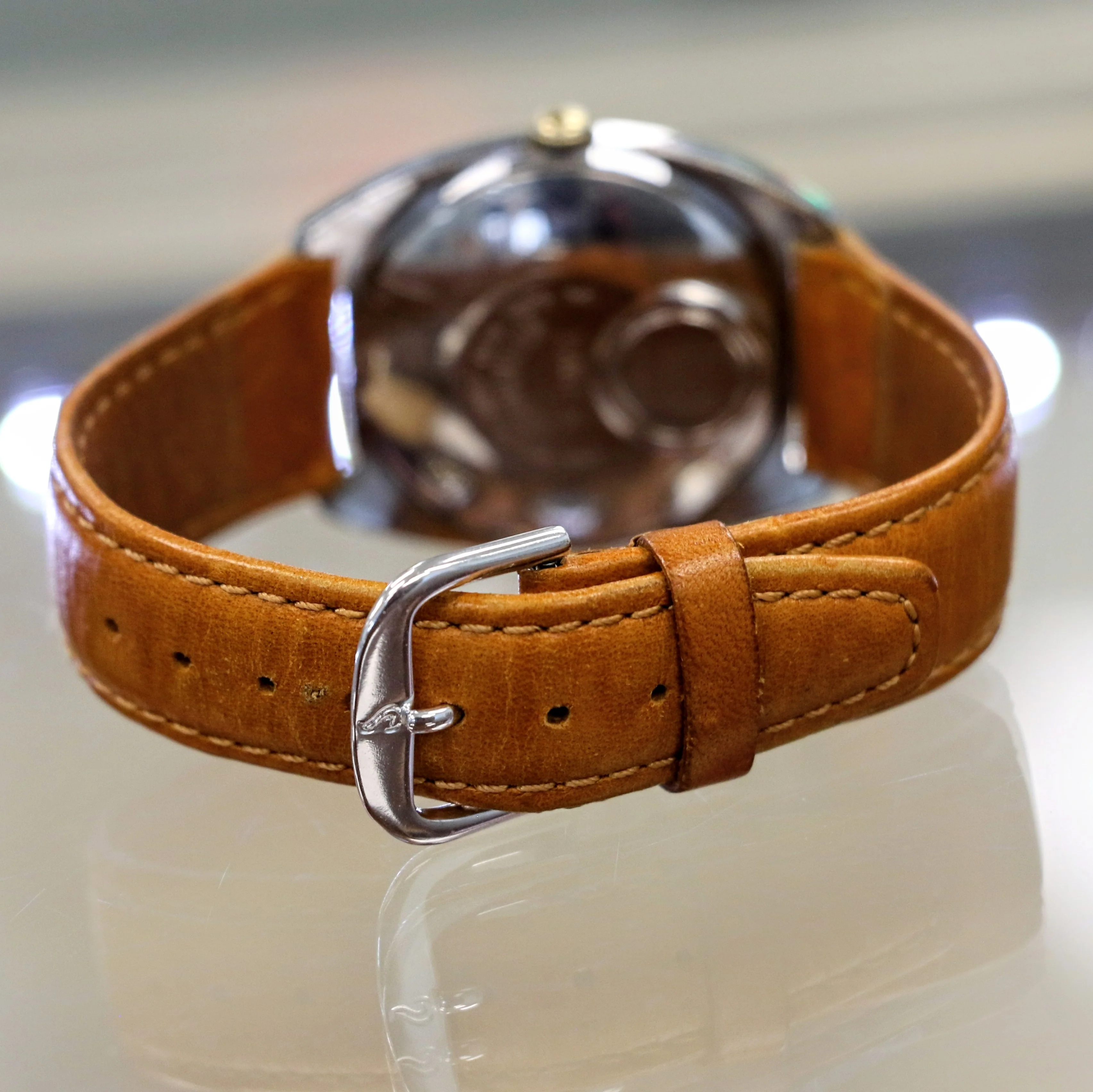 1969 TIMEX Electric Wristwatch Ref. 9454 Tonneau Case Hack Feature M40 Watch - Image 11