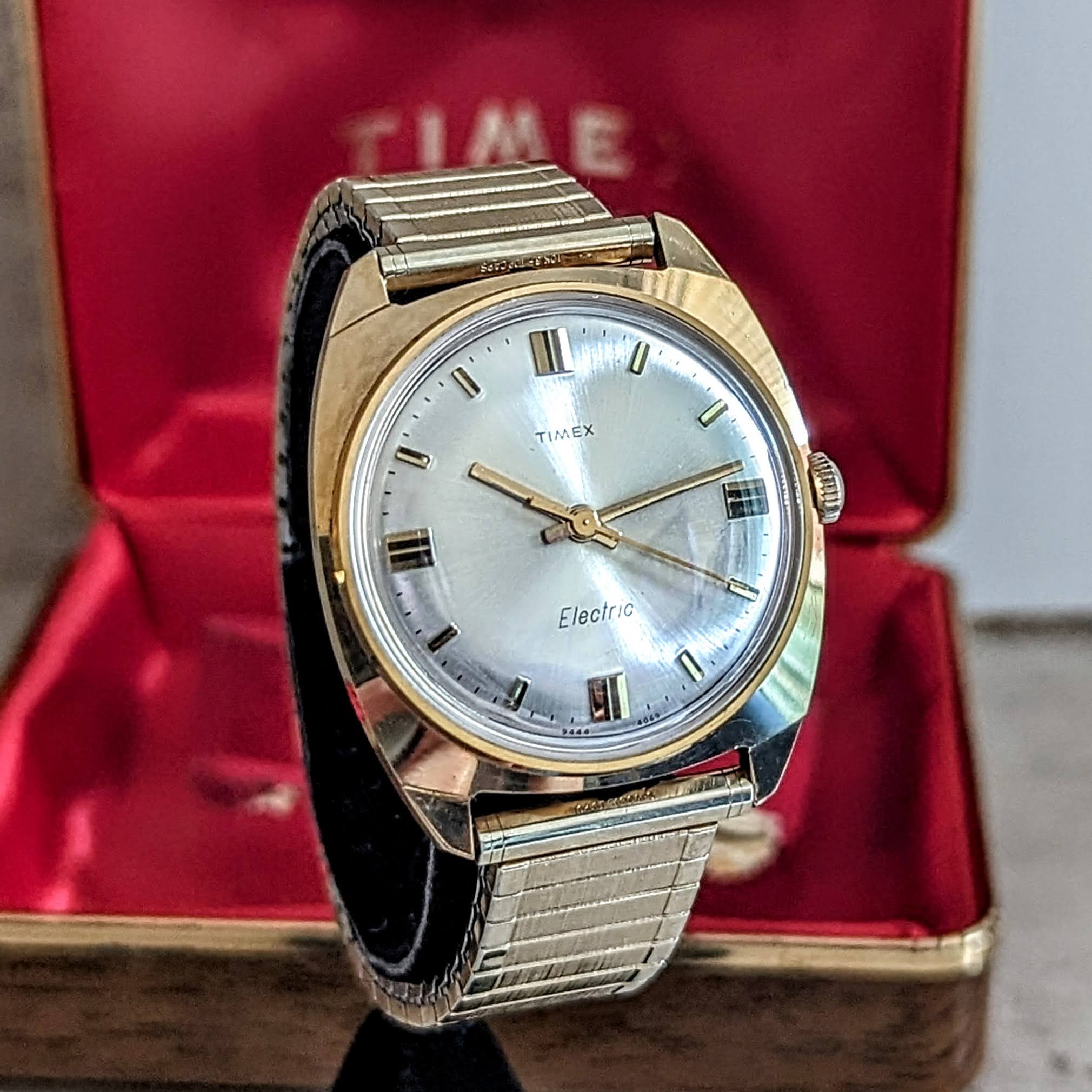 1969 TIMEX Electric Wristwatch Ref. 9444 Watch - In Box! New Battery! - Image 4
