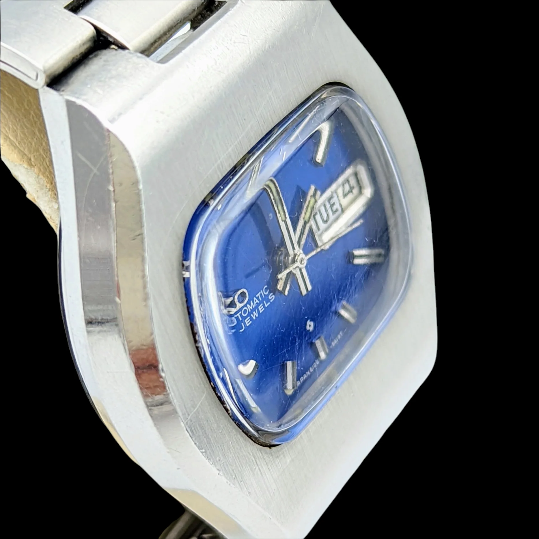 1971 SEIKO DX Automatic Watch Day/Date Indicator Cal. 6106C Hack Mechanism 17 Jewels - Image 5