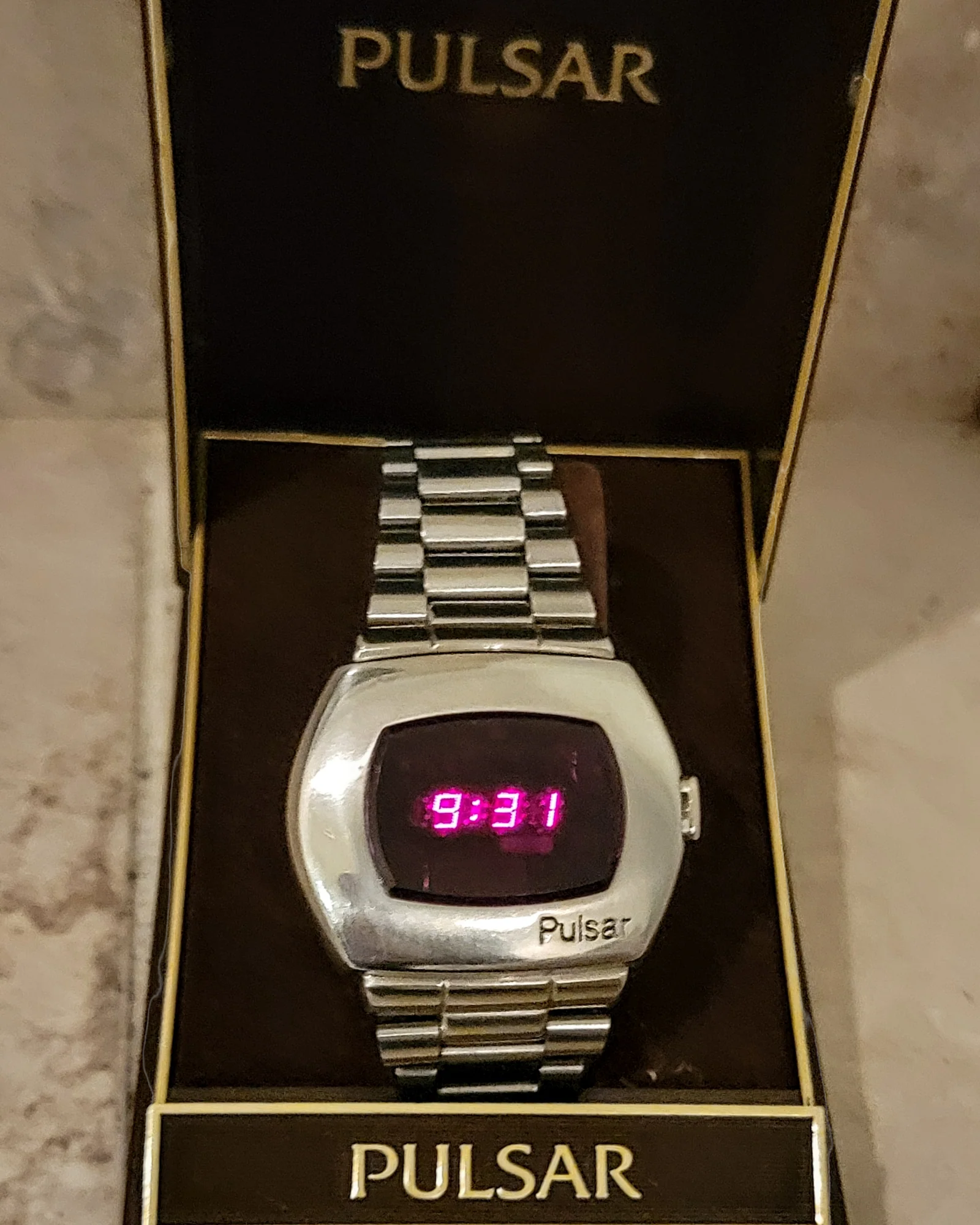 1973 PULSAR P2 Astronaut Wristwatch LED Digital Watch - All S. Steel - In BOX! - Image 17