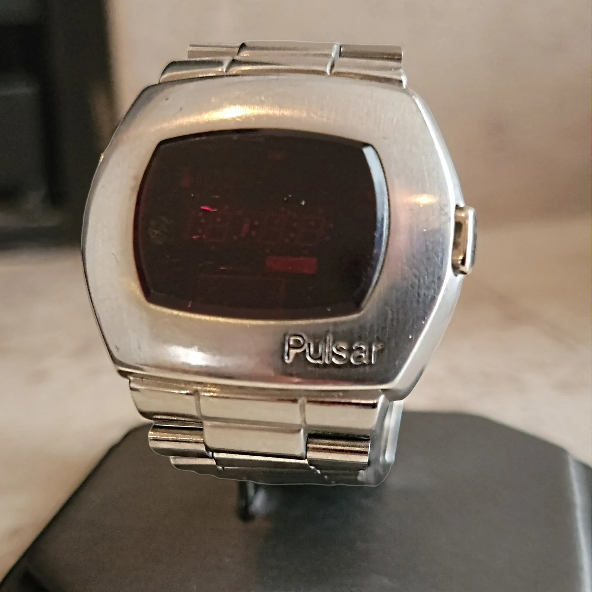 1973 PULSAR P2 Astronaut Wristwatch LED Digital Watch - All S. Steel - In BOX! - Image 8