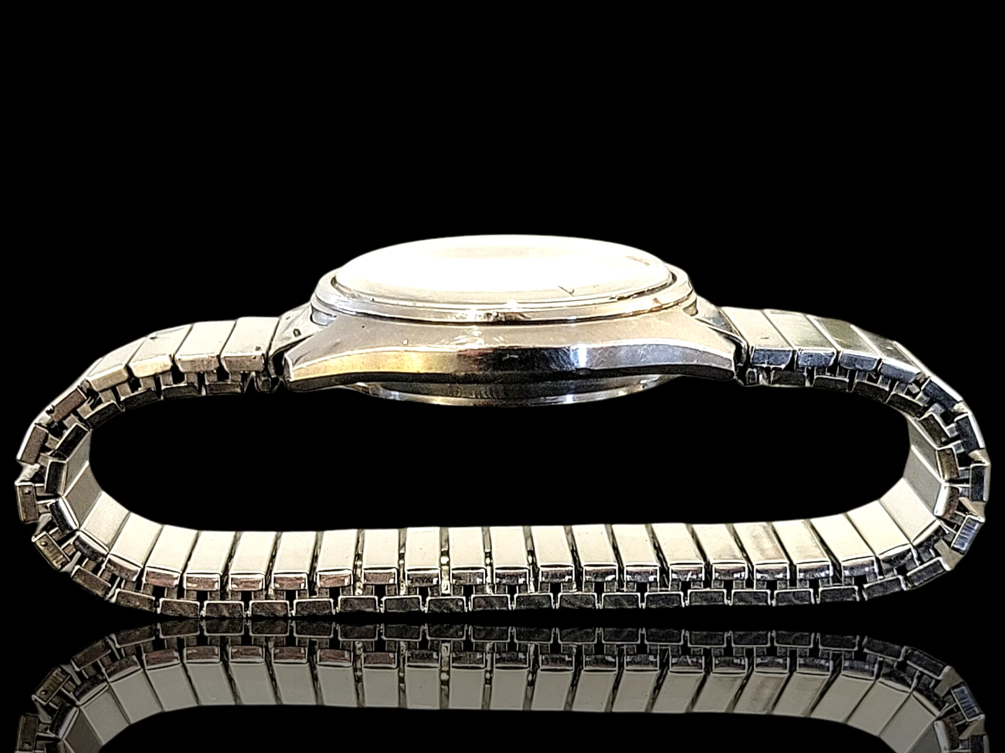 1984 SEIKO 5 Automatic Watch Day/Date Indicator 17 Jewels Cal. 7009A - Image 9