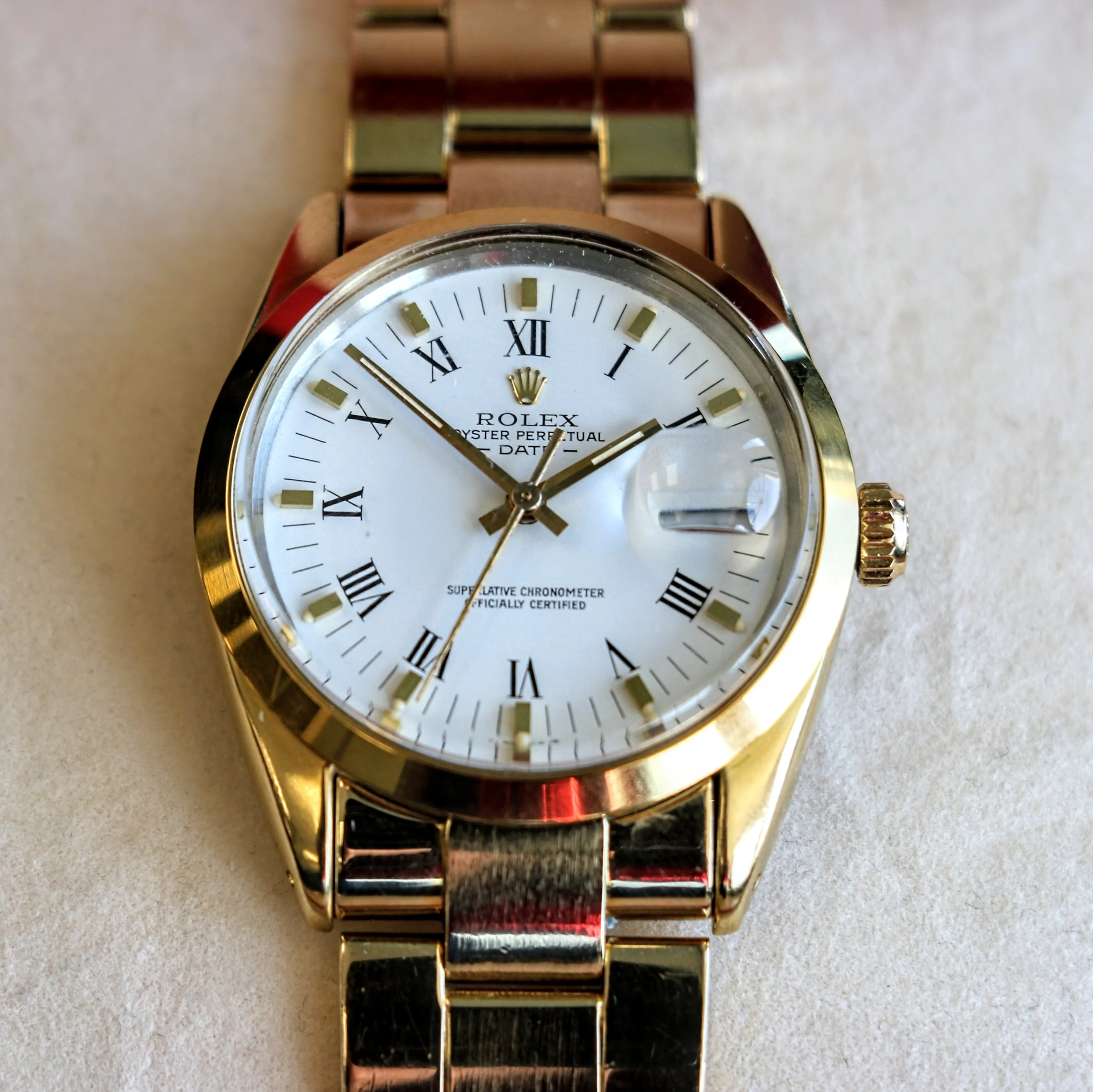 1985 ROLEX Oyster Perpetual Date 34mm Wristwatch Ref. 15505 Cal. 3035 27 Jewels Roman Numerals Dial Vintage Watch - Image 10