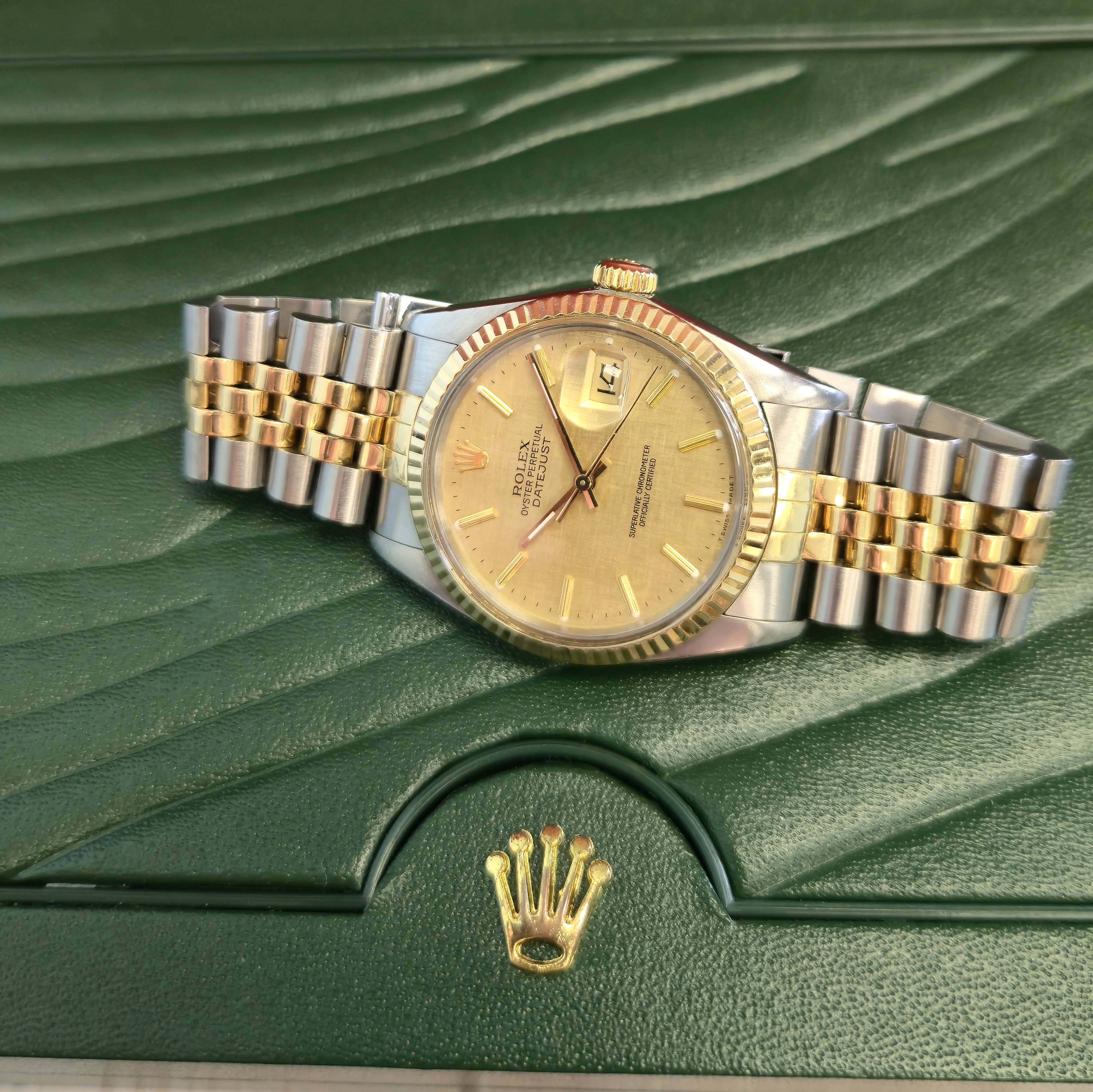 1987 Rolex 16013 Datejust 36 Watch Two-Tone Gold Linen Dial Wristwatch Jubilee Bracelet - Image 10