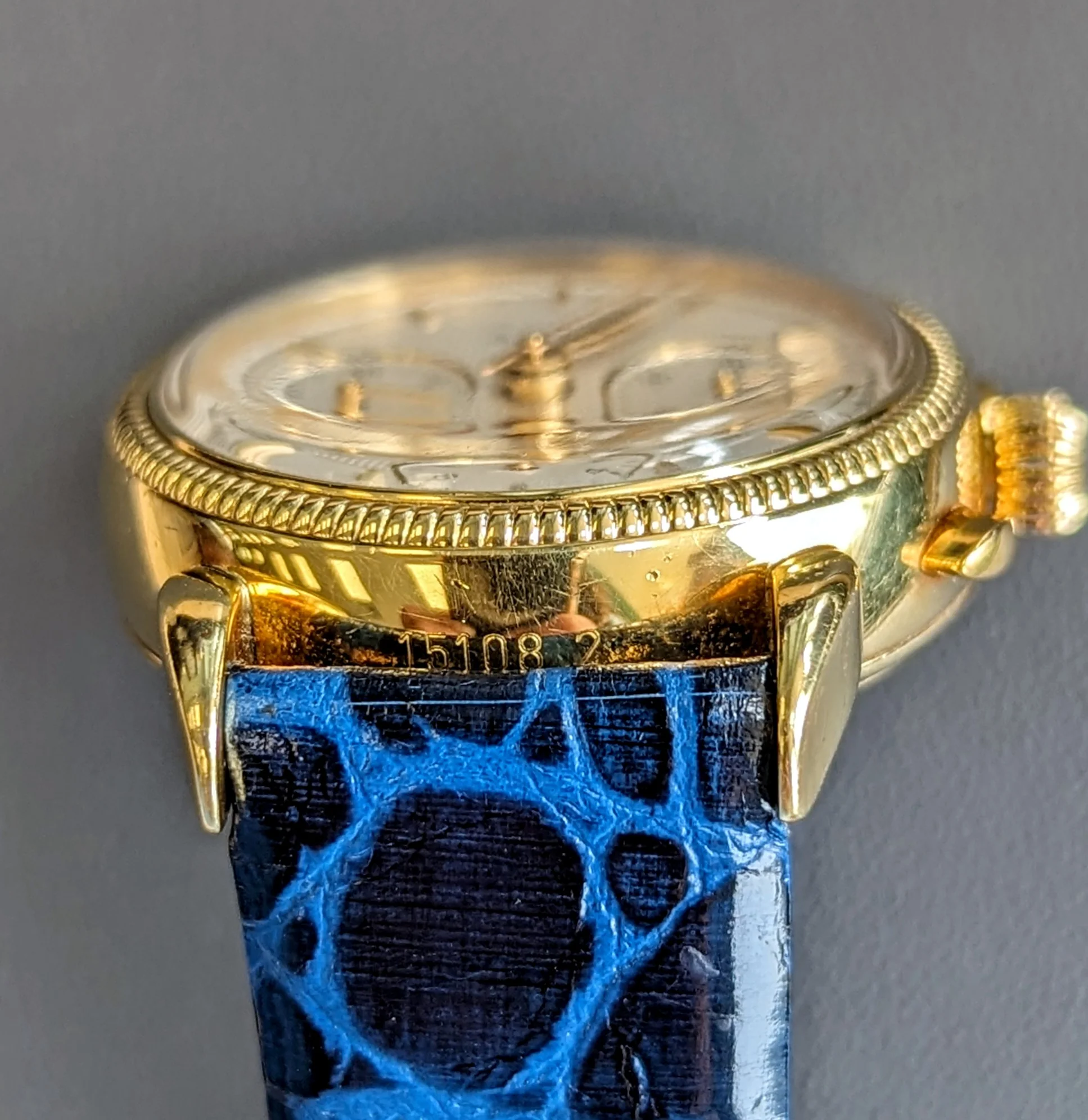 A.E.W.C. Chronograph Watch 18K Gold 17 Jewels Display Back 15108.2 Lemania Movement - Image 10