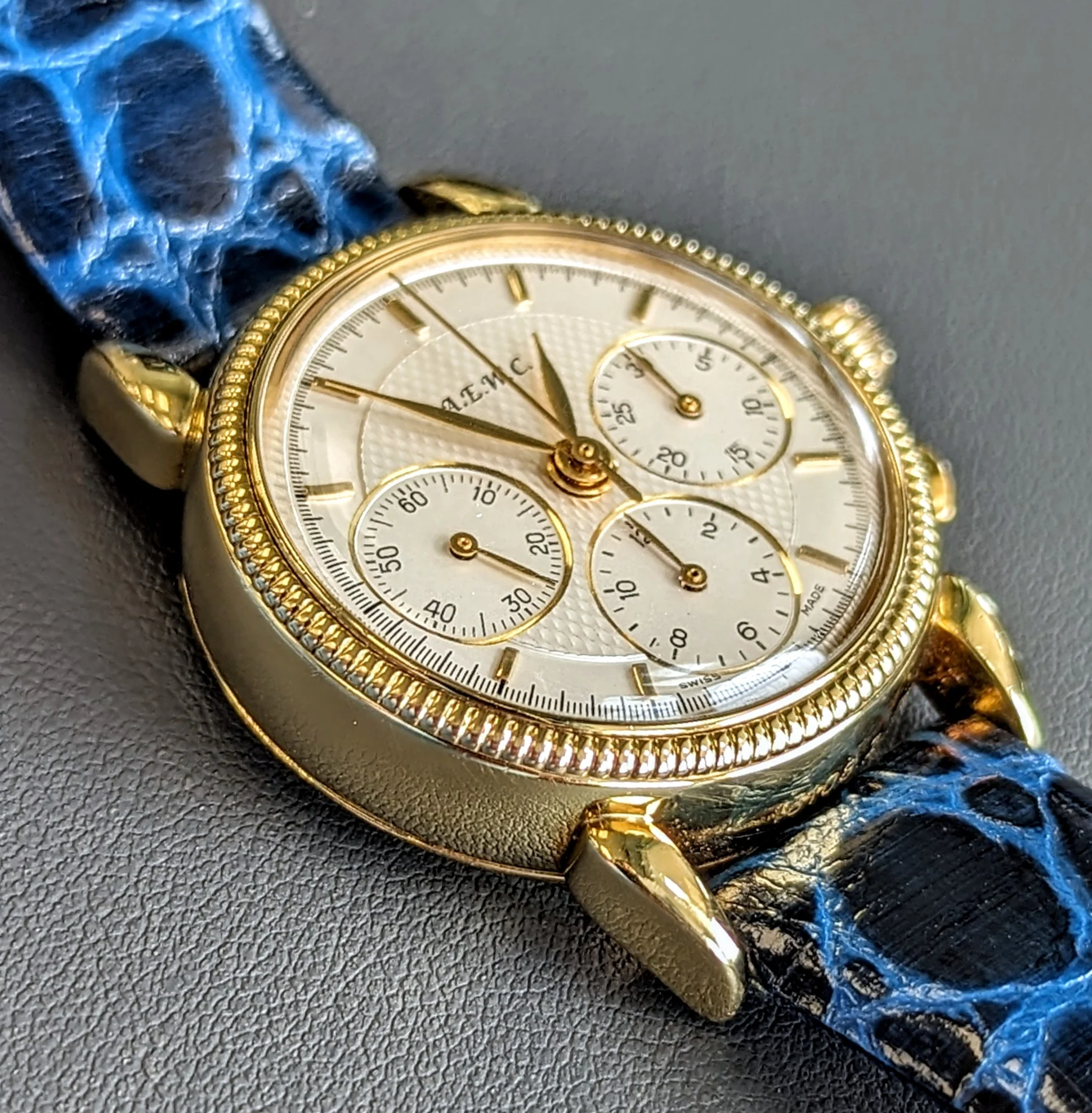A.E.W.C. Chronograph Watch 18K Gold 17 Jewels Display Back 15108.2 Lemania Movement - Image 11