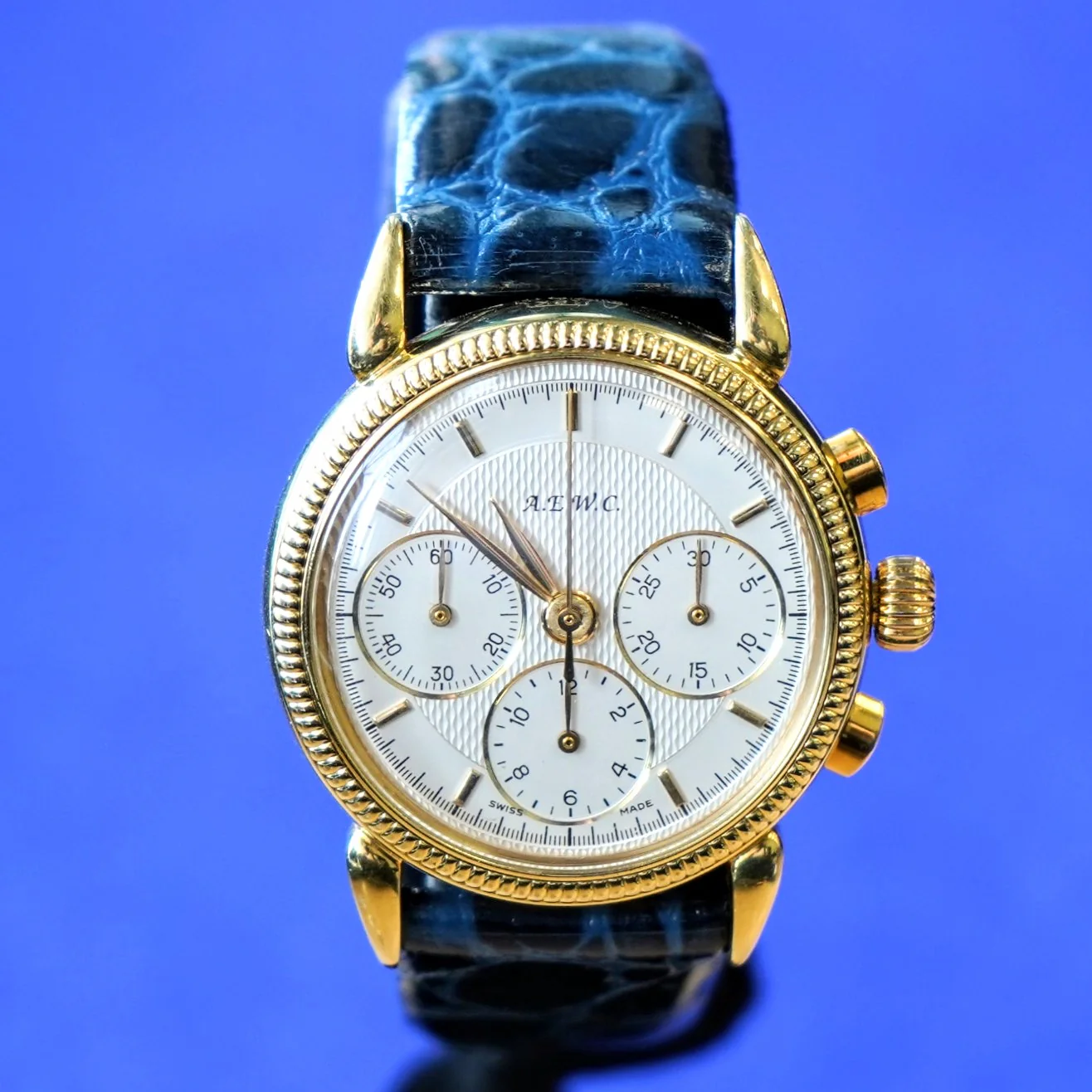 A.E.W.C. Chronograph Watch 18K Gold 17 Jewels Display Back 15108.2 Lemania Movement - Image 16