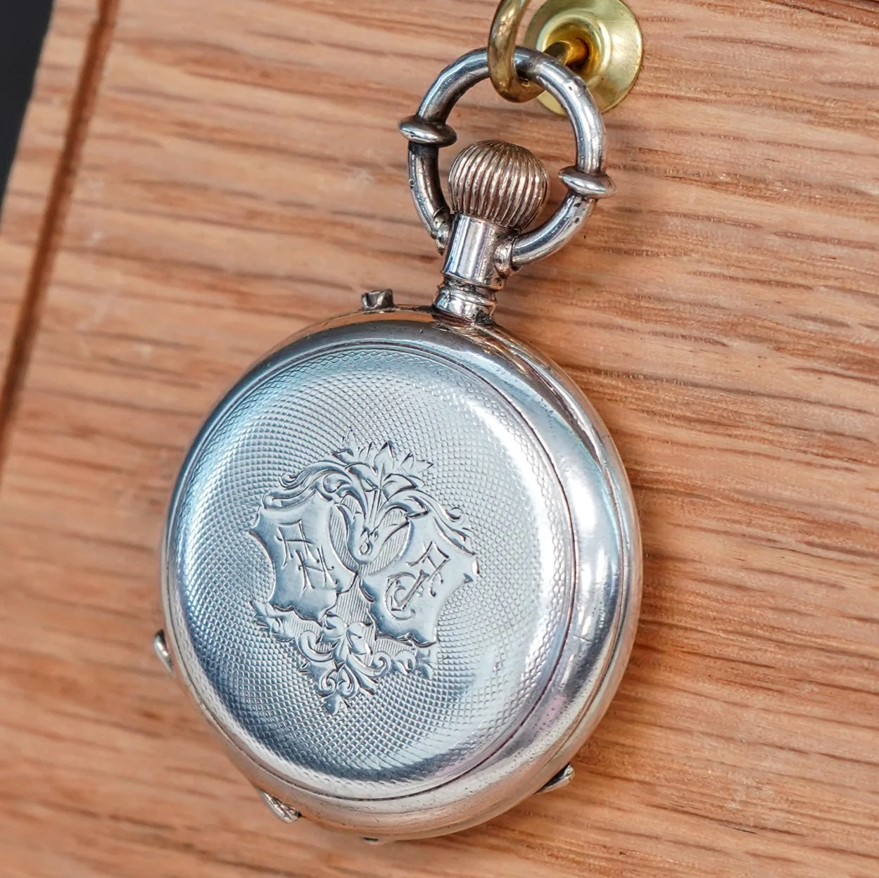 Antique Ladies Pocket Watch Openface Silver Case Button Set Remontoir Cylindre 10 Rubis Decorated Dial - Image 4