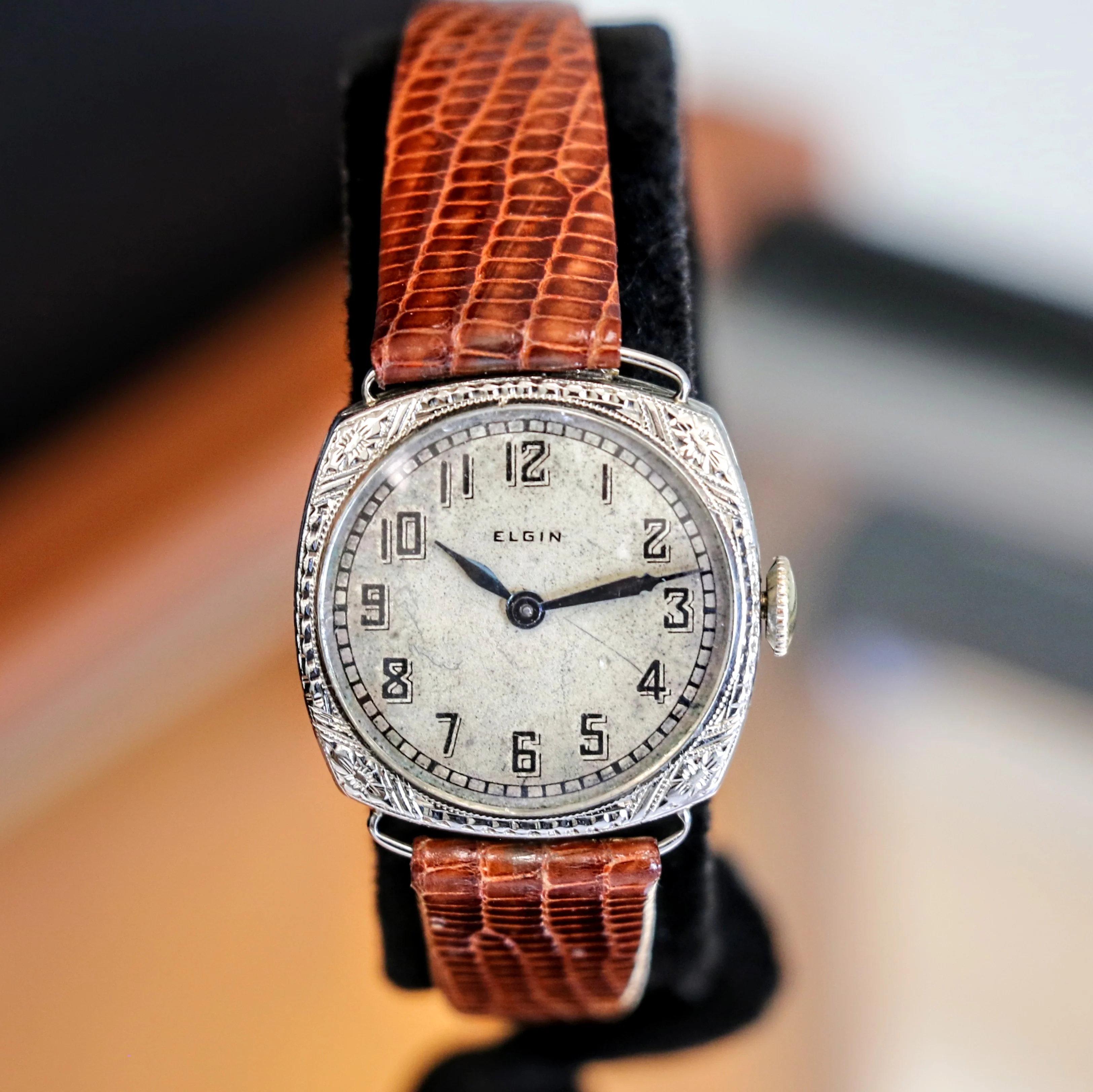 1923 Art Deco ELGIN Ladies Wristwatch 14K White GOLD Grade 447 Vintage Watch - Image 2