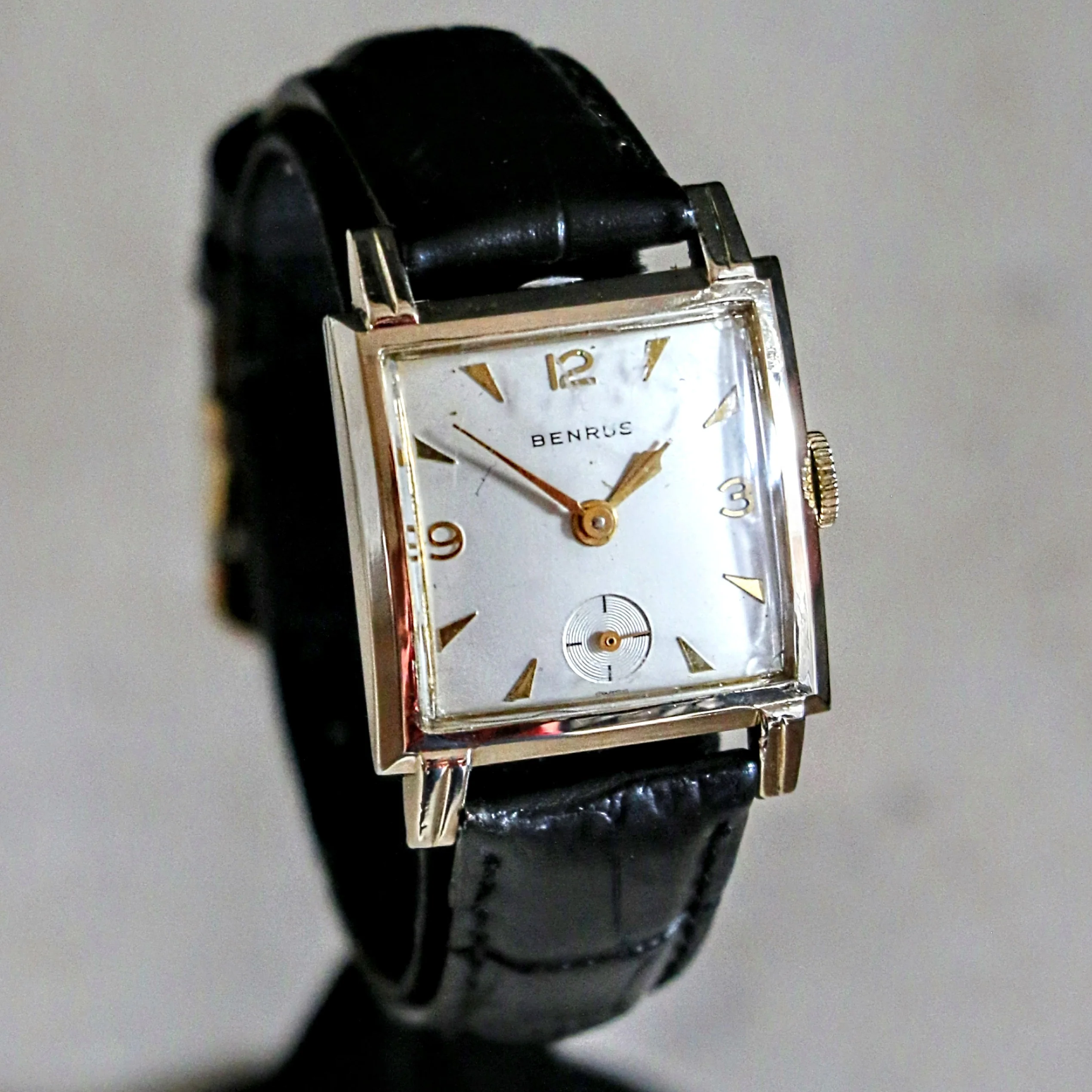 BENRUS Watch Model BA 2 Square Case 17 Jewels Swiss Made Wristwatch - Image 4
